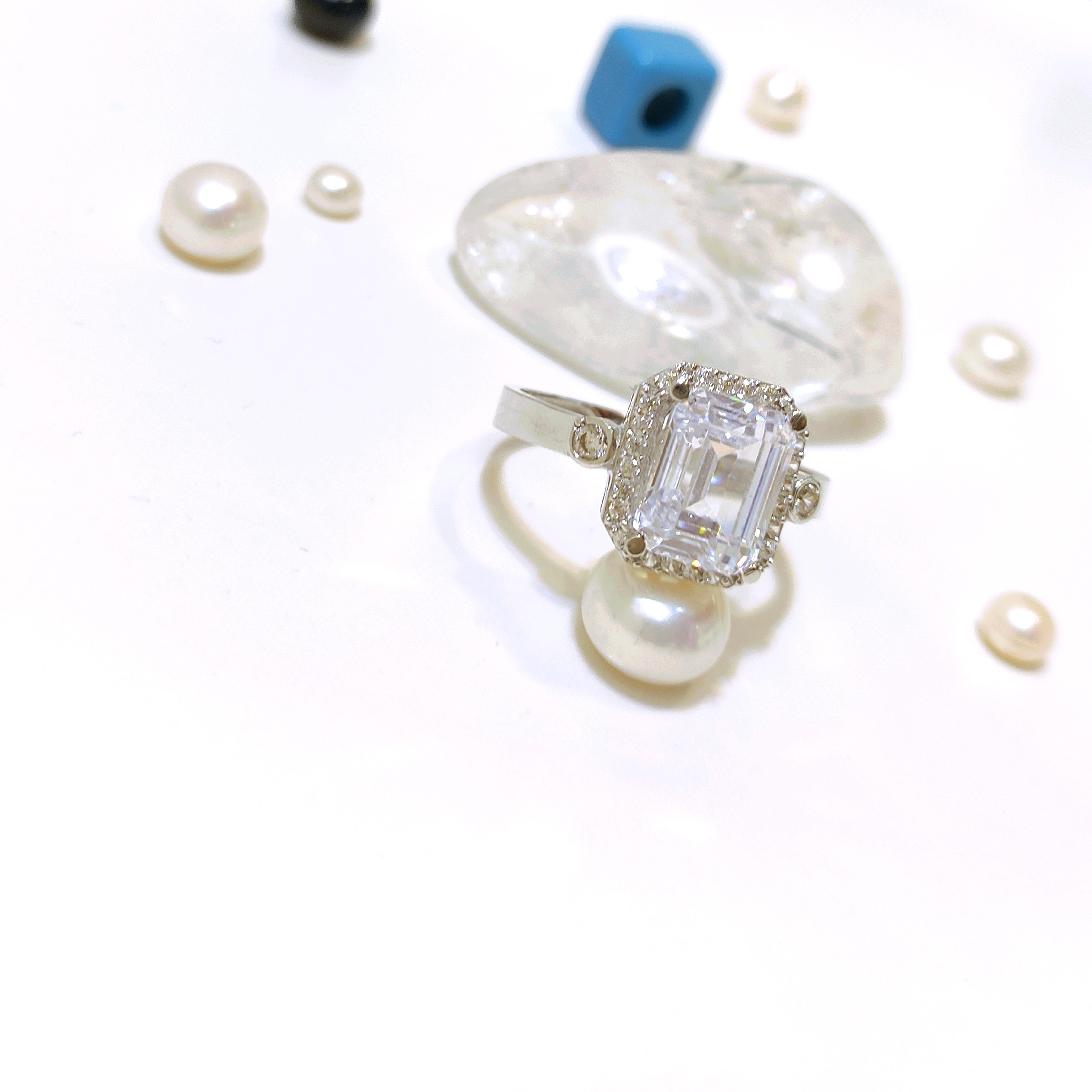 Baget Taşlı Yüzük 14 Ayar Altın HD VİDEOLU