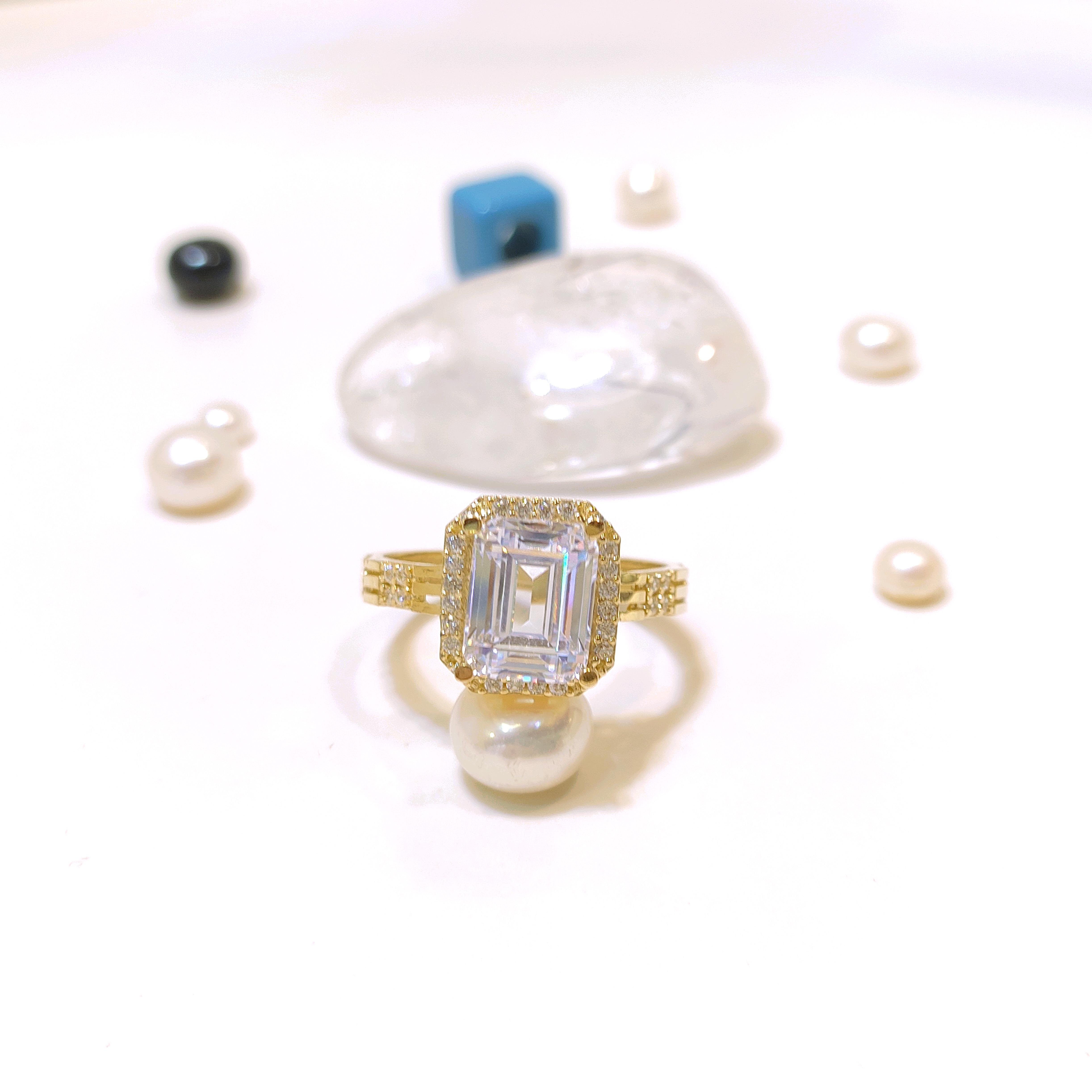 Baget Taşlı Yüzük 14 Ayar Altın HD VİDEOLU