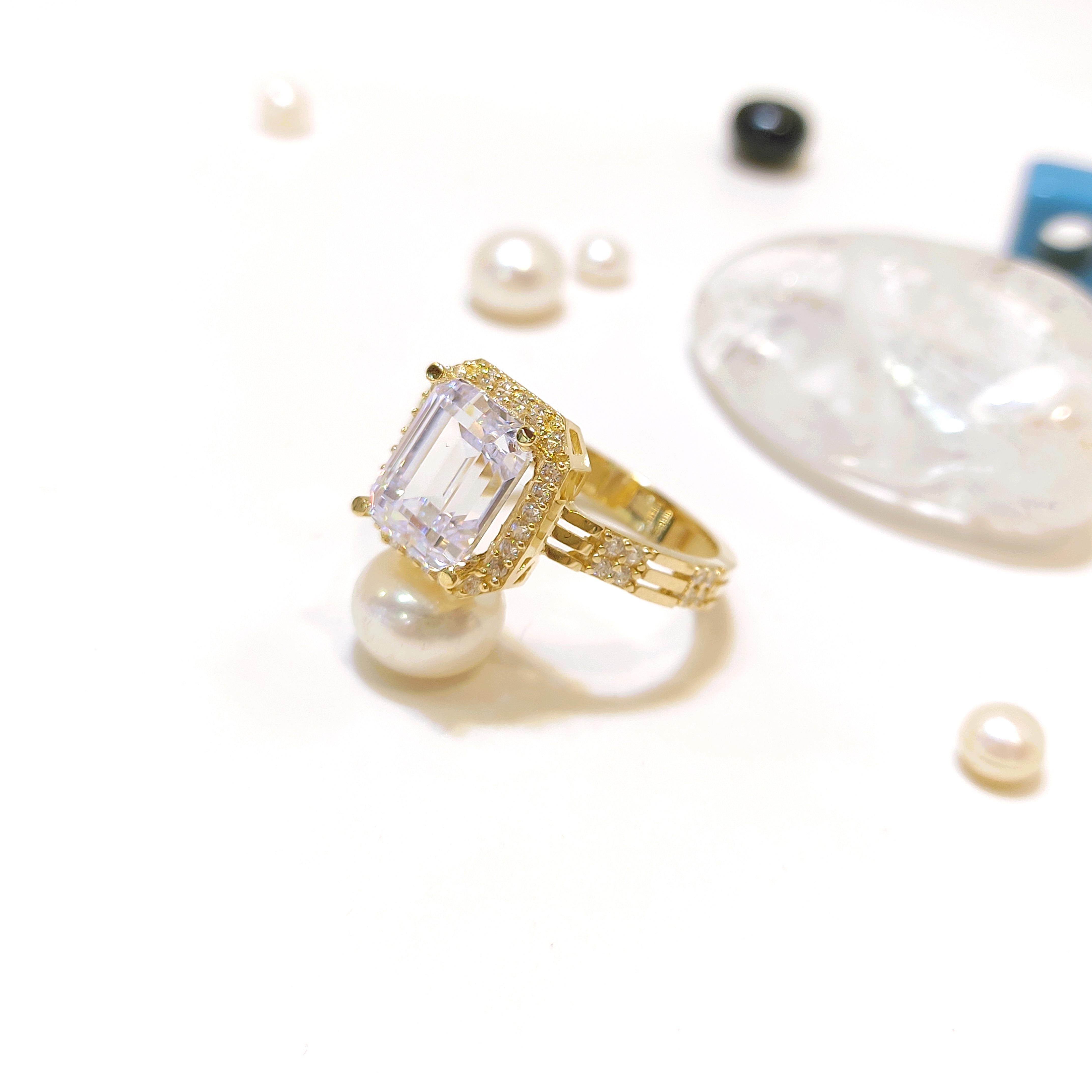 Baget Taşlı Yüzük 14 Ayar Altın HD VİDEOLU