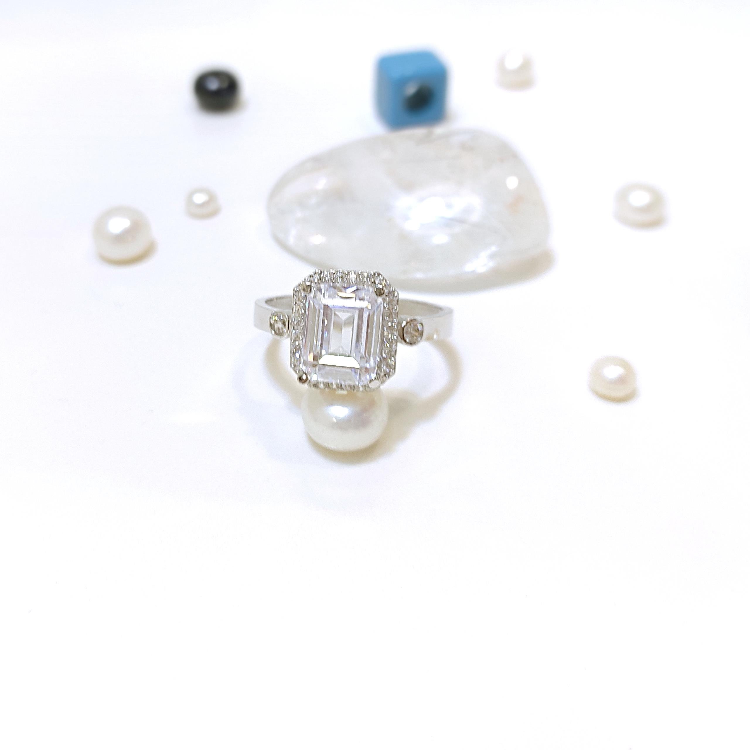 Baget Taşlı Yüzük 14 Ayar Altın HD VİDEOLU