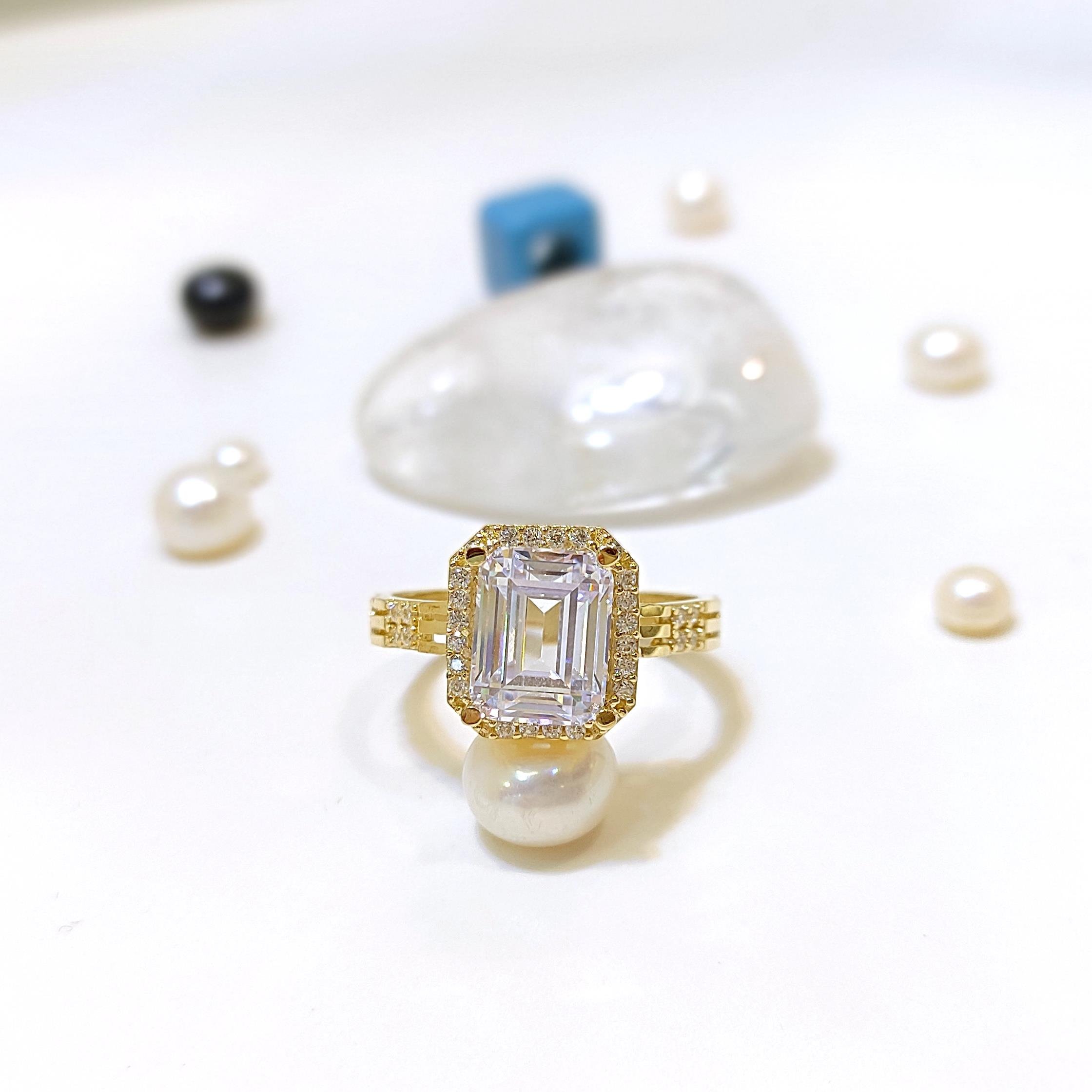 Baget Taşlı Yüzük 14 Ayar Altın HD VİDEOLU