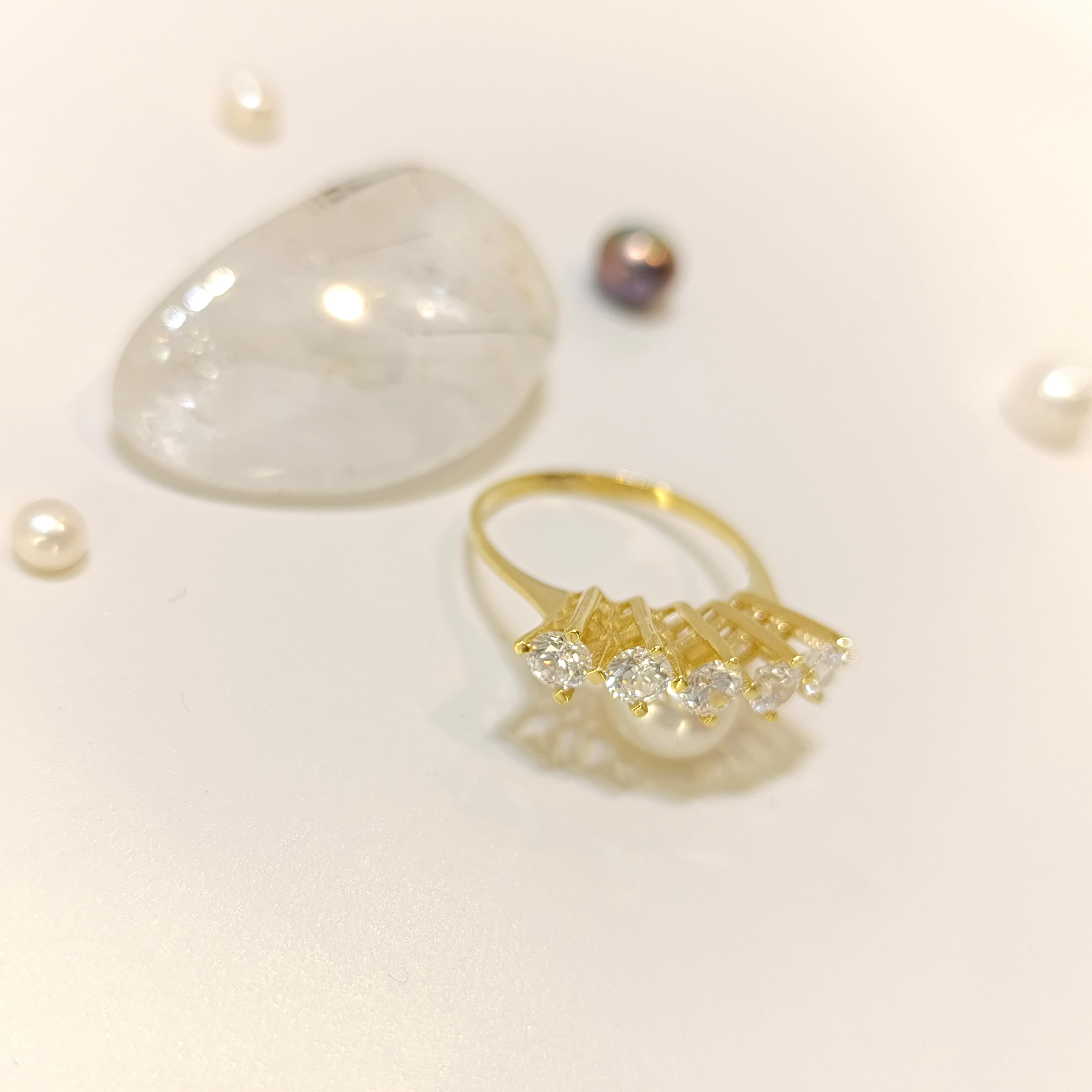 Beş Taş Yüzük 14 Ayar Altın HD VİDEOLU