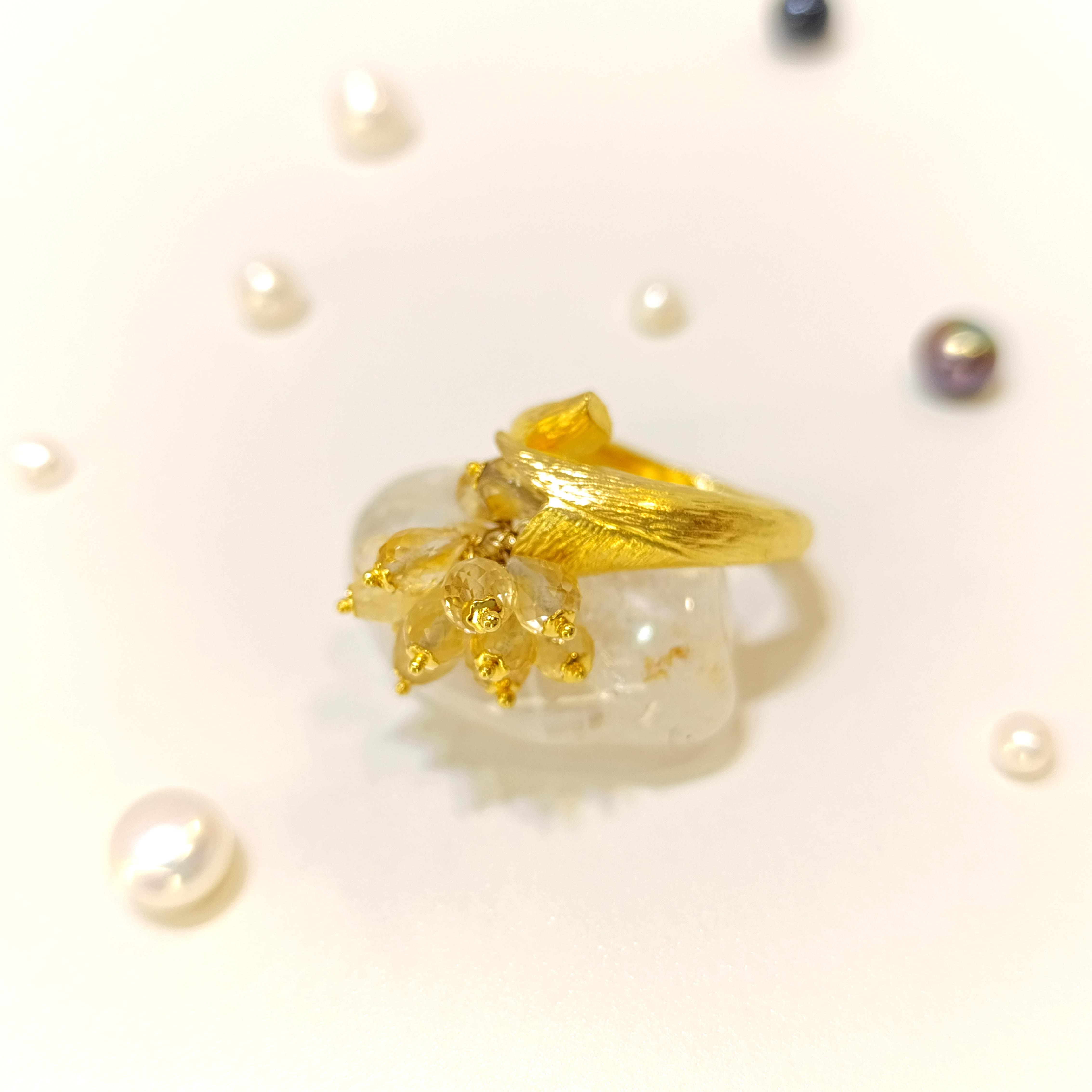 Borazan Çiçeği Püskül Taşlı Yüzük 14 Ayar Altın HD VİDEOLU