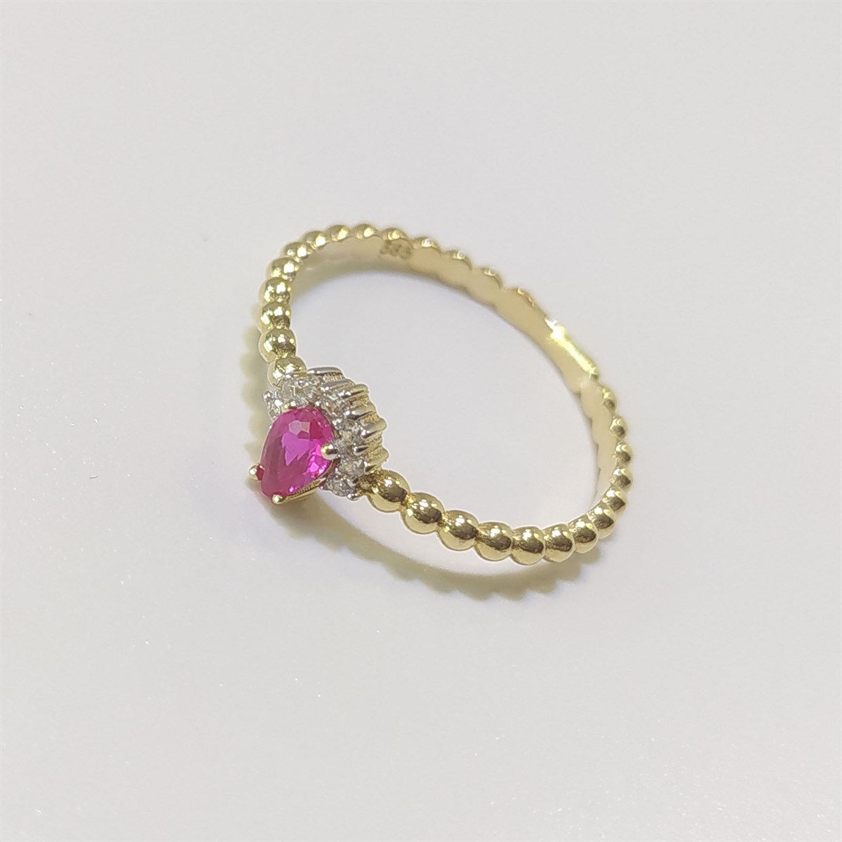 Damla Kırmızı Tek Taş Yüzük 14 Ayar Altın