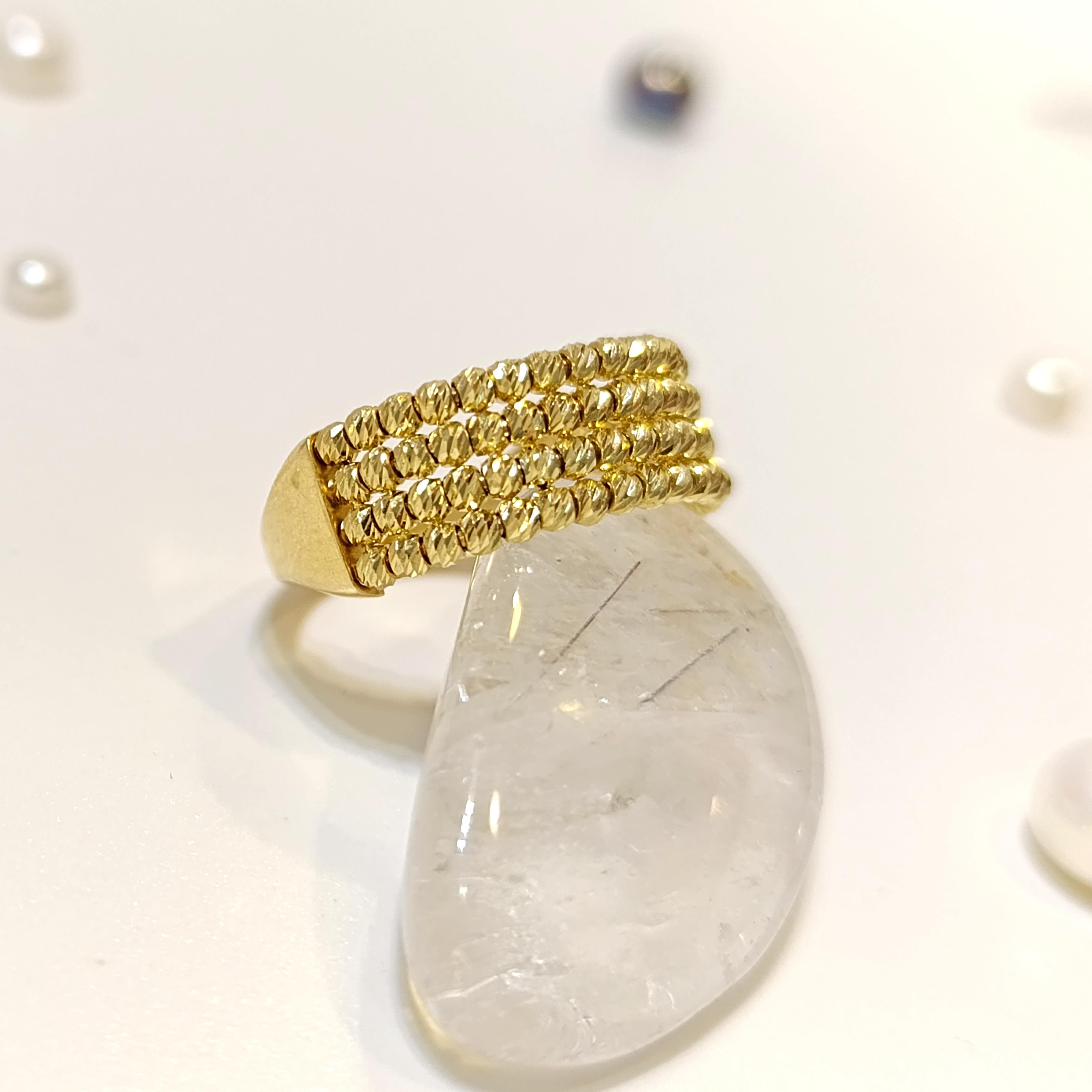 Dorika Toplu Taşsız Yüzük 14 Ayar Altın HD VİDEOLU