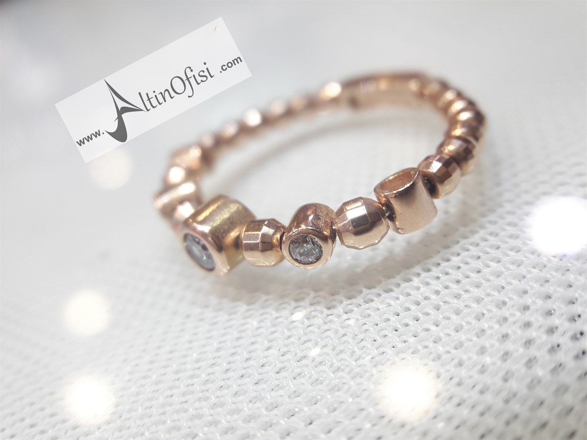 Dorika toplu Tektaşlı Yüzük Roze 14 Ayar Altın