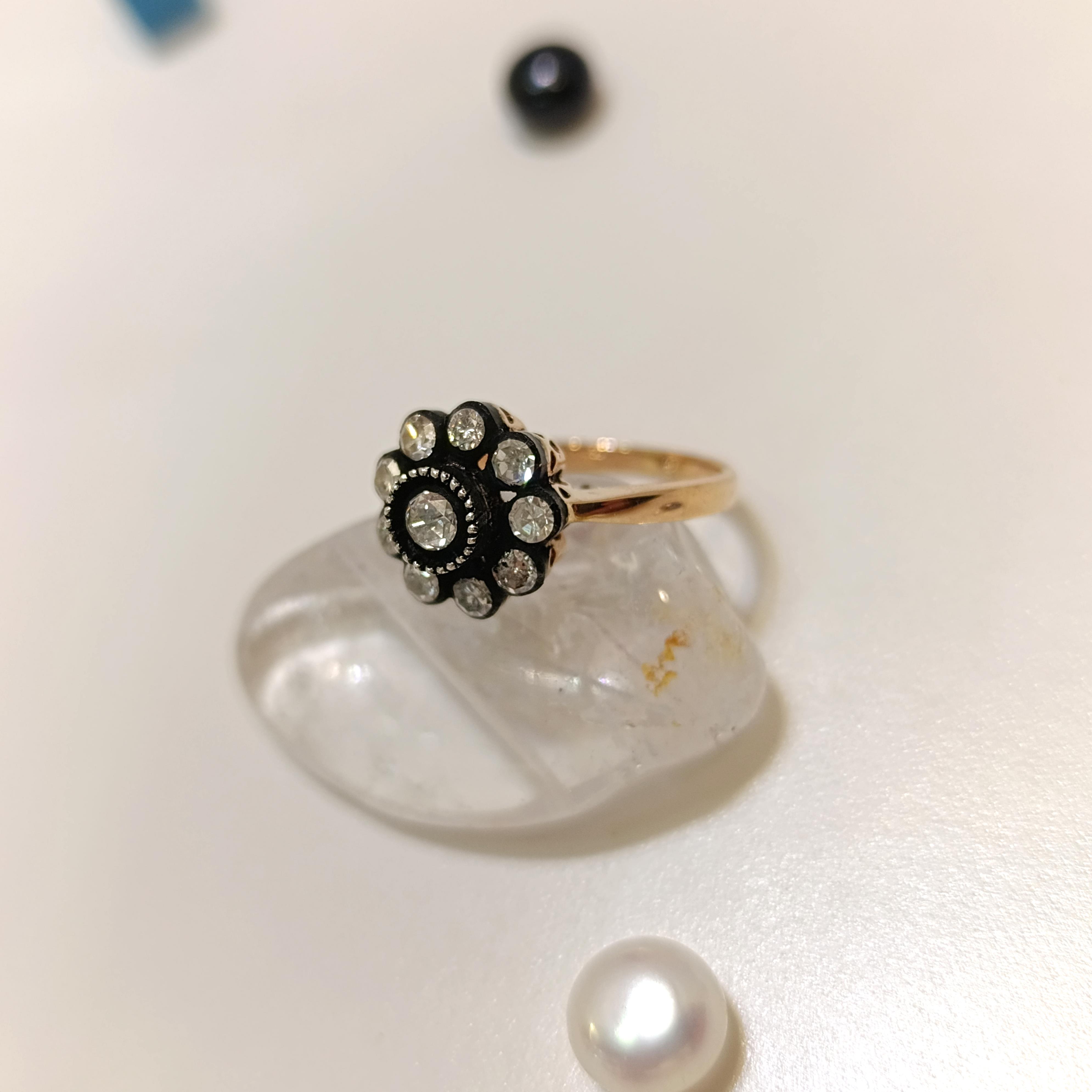 Elmas Taşlı Yüzük 14 Ayar Altın HD VİDEOLU