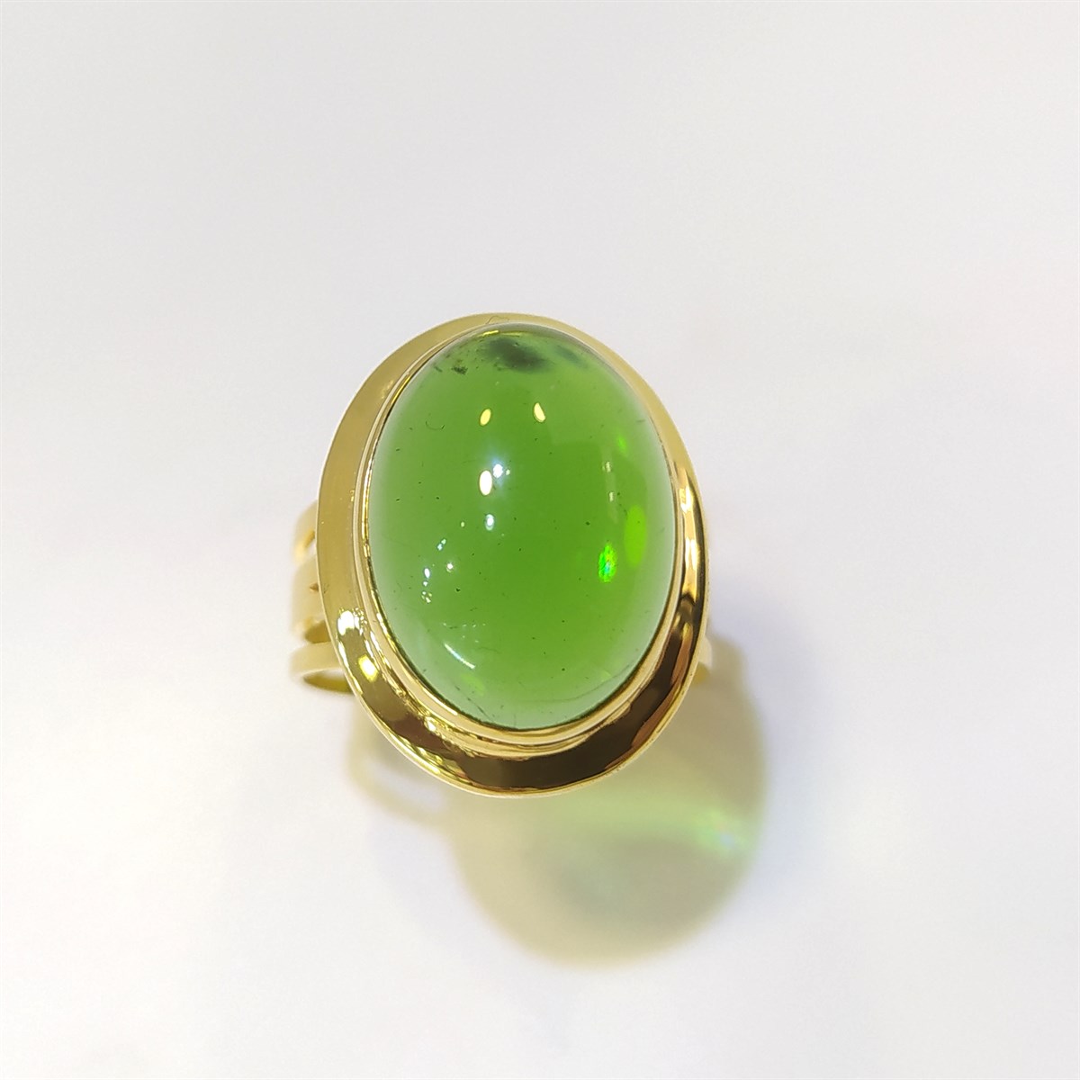 EŞSİZ Yeşil Oval Özel Tek Taş Yüzük 14 Ayar Altın