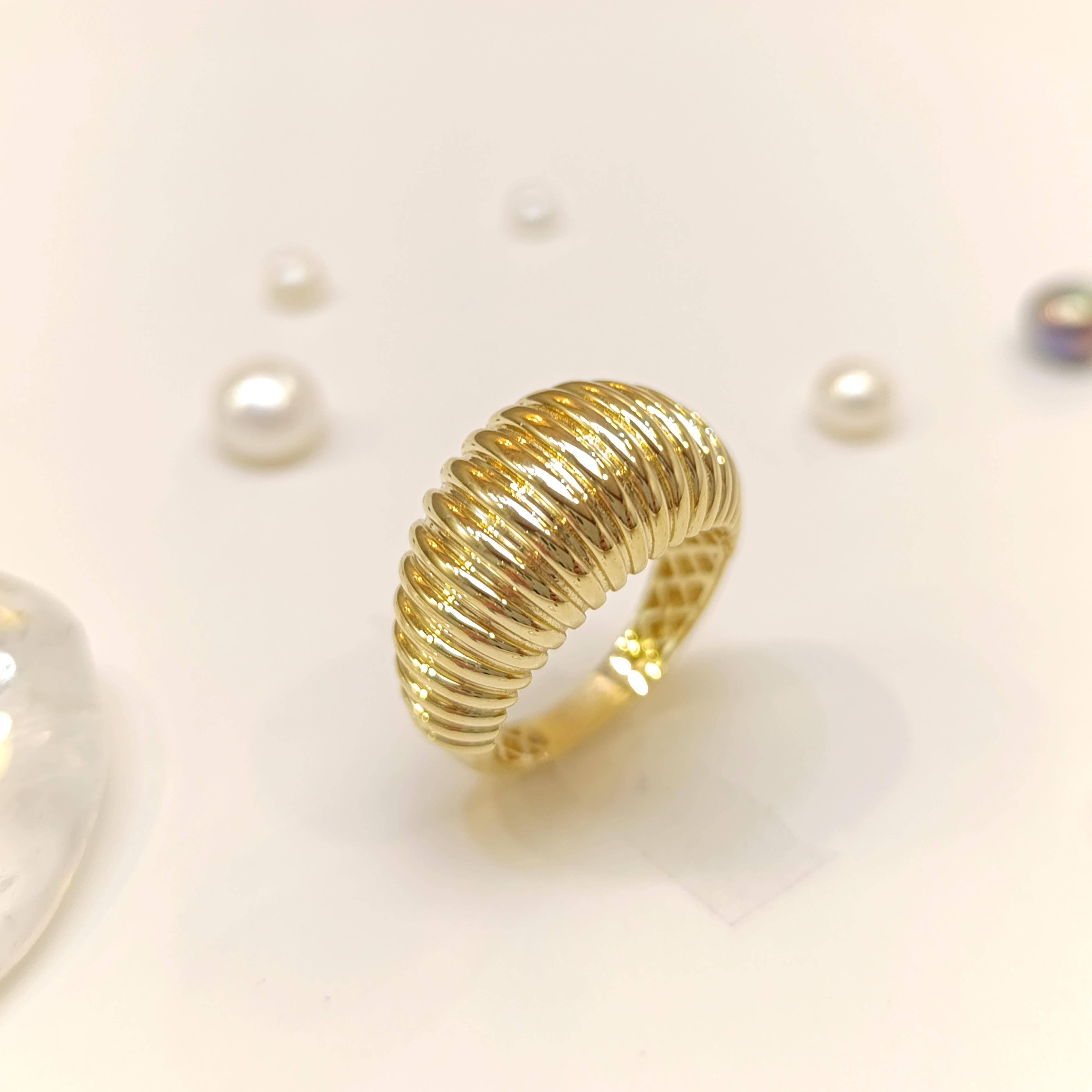 İstiridye Taşsız Yüzük 14 Ayar Altın HD VİDEOLU