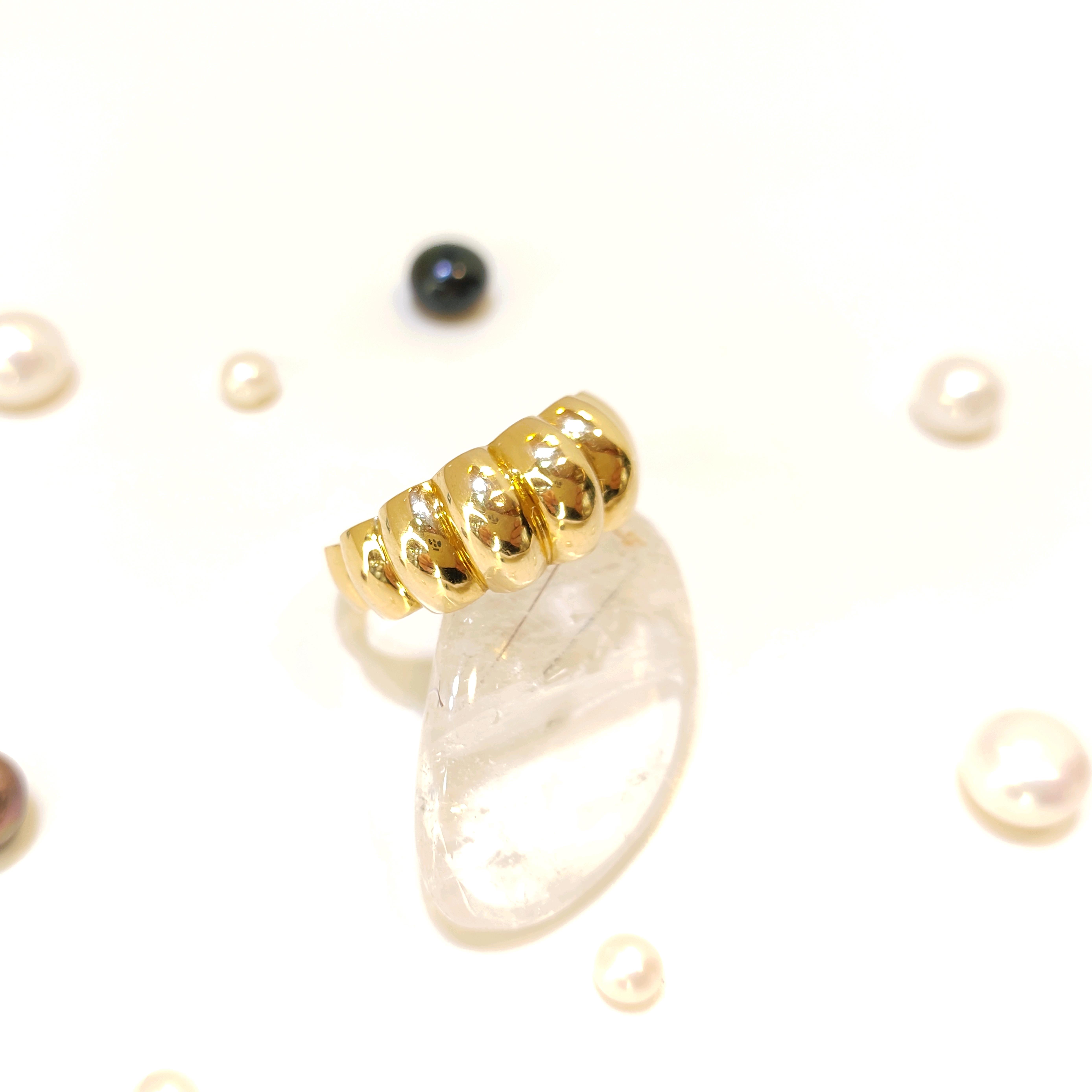 İstiridye Taşsız Yüzük 14 Ayar Altın HD VİDEOLU