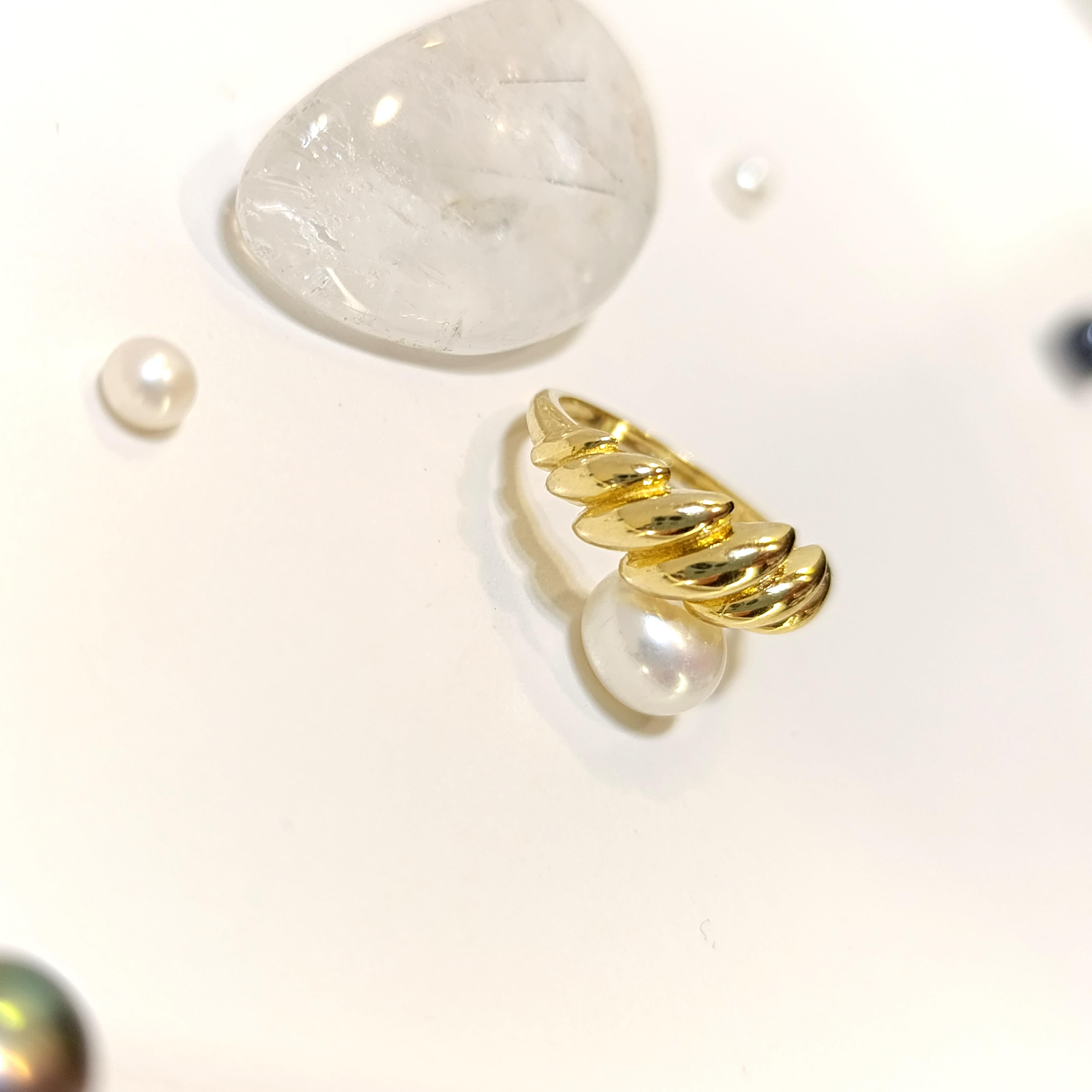 İstiridye Taşsız Yüzük 14 Ayar Altın HD VİDEOLU