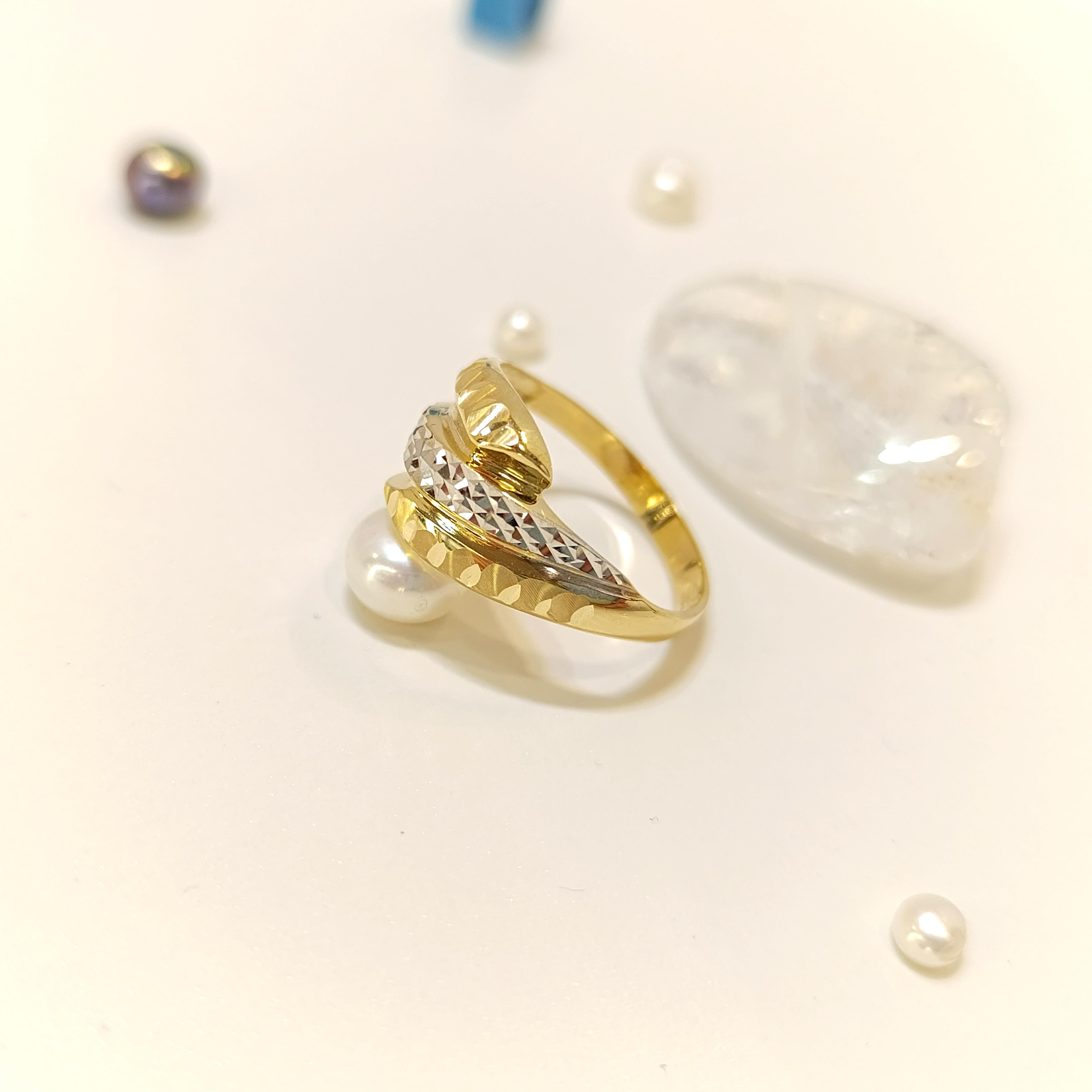 Kalemli Taşsız Yüzük 14 Ayar Altın HD VİDEOLU