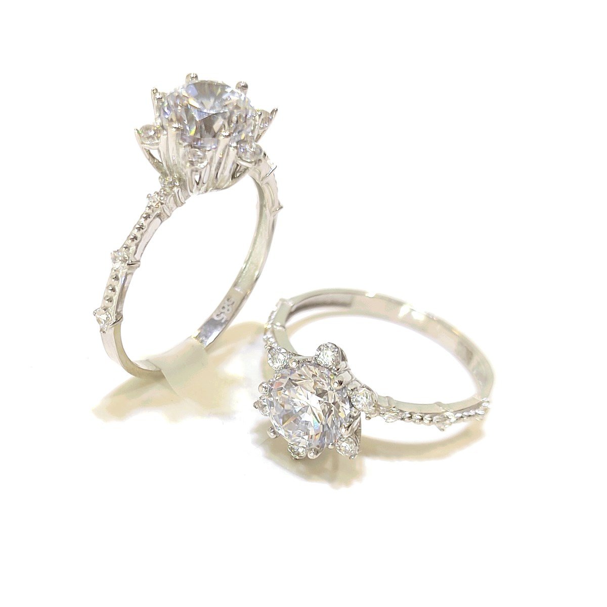 Kar Çİçeği Tek Taş Yüzük 14 Ayar Altın