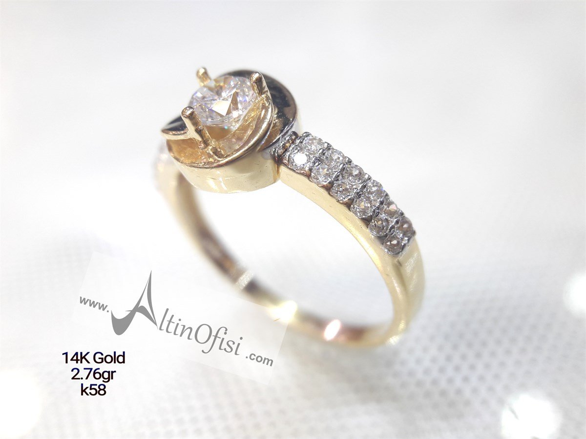 Kenarı Taşlı Tektaş Yüzük 14 Ayar Altın