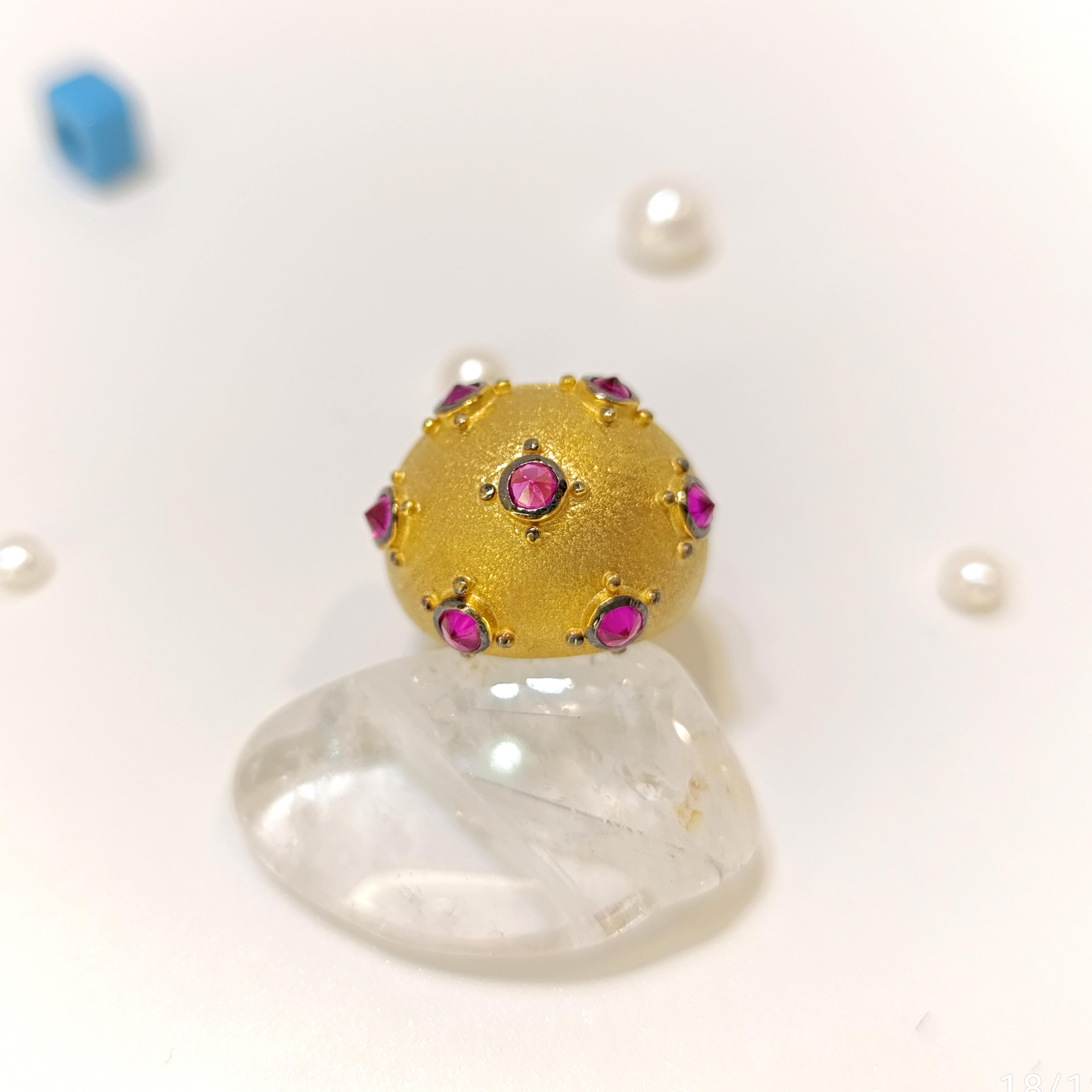 Kırmızı Taşlı Kubbe Antik Yüzük 14 Ayar Altın HD VİDEOLU