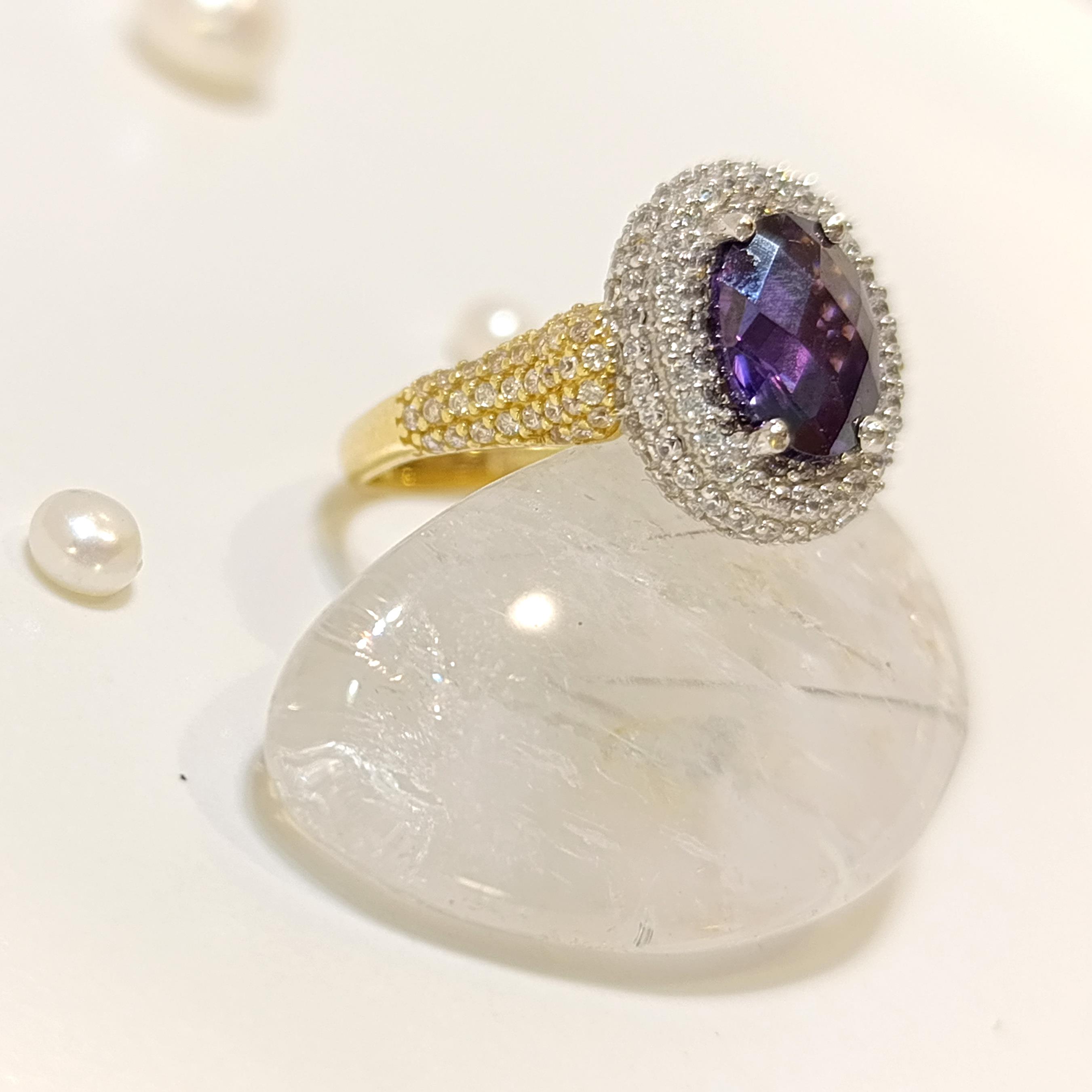 Mor Taşlı Yüzük 14 Ayar Altın HD VİDEOLU