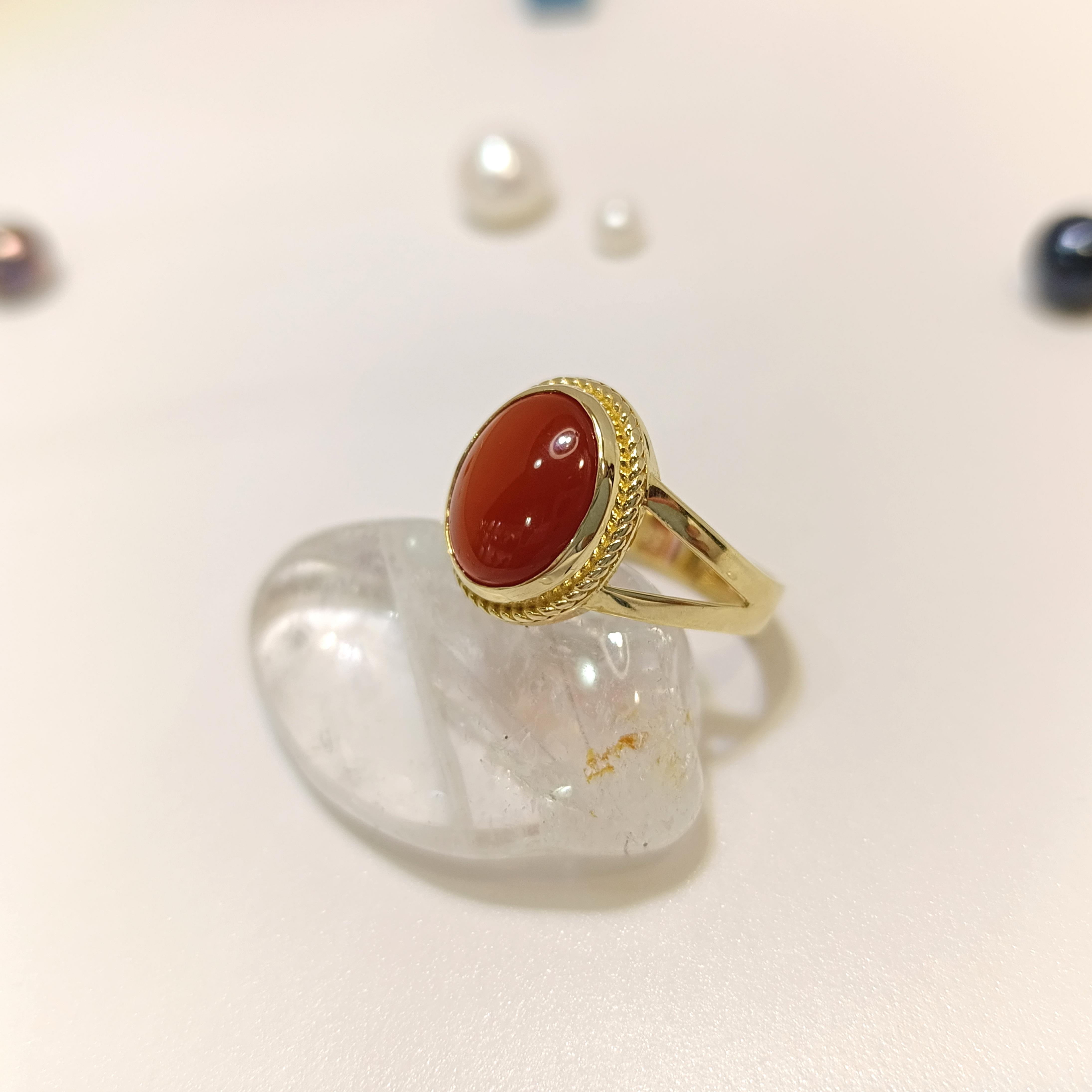 Oval Akik Taşlı Yüzük 14 Ayar Altın HD VİDEOLU