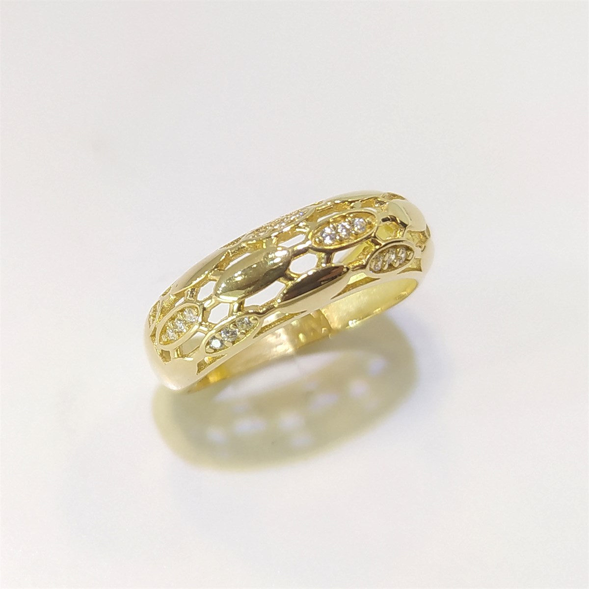 Oval Desenli Yüzük 14 Ayar Altın