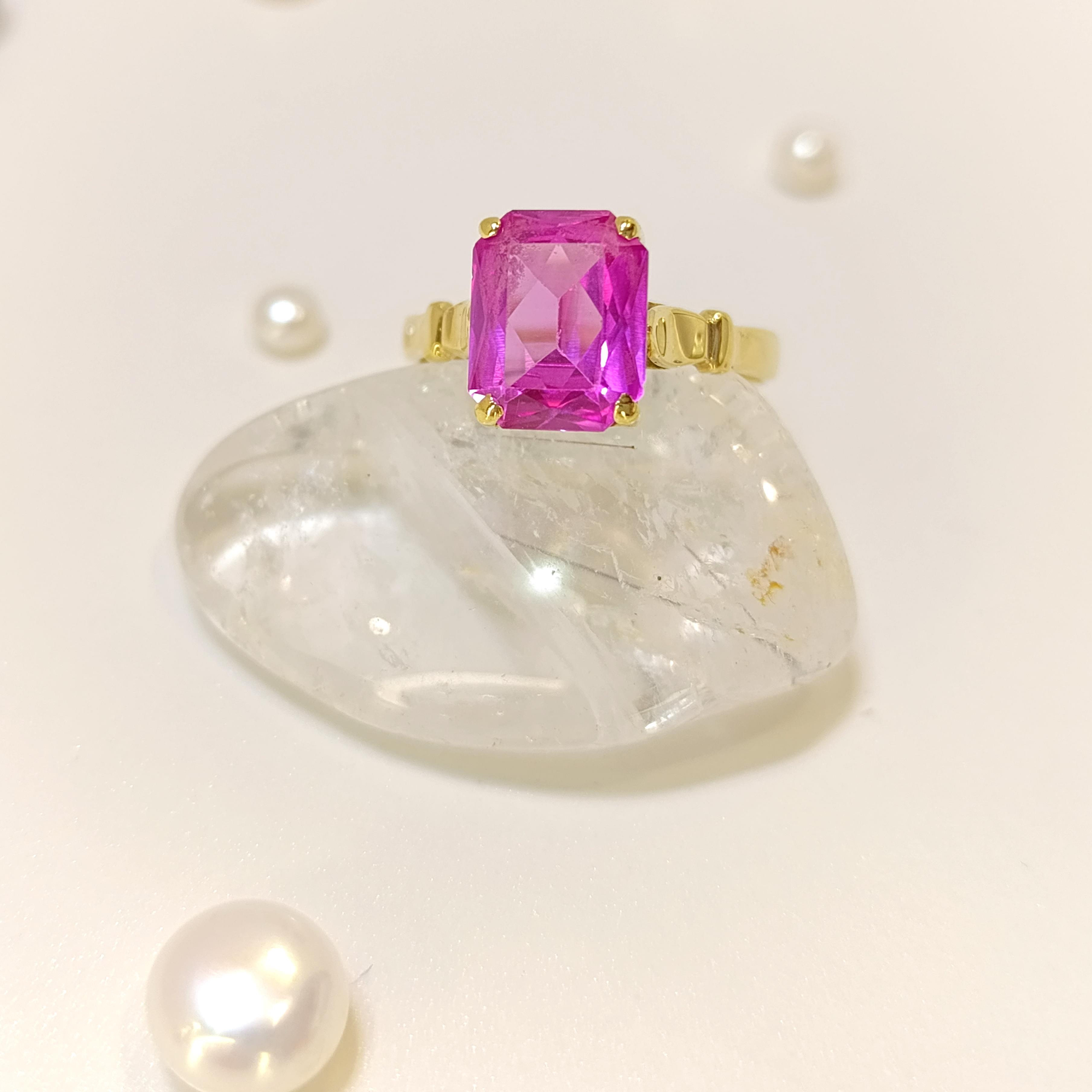 Pembe Taşlı Yüzük 14 Ayar Altın HD VİDEOLU