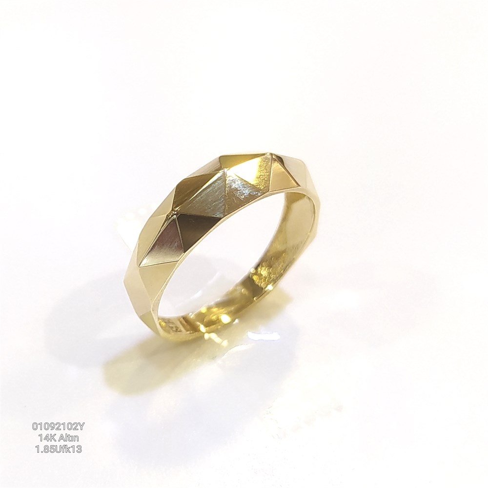 Piramit Taşsız Fütüristik Tasarım Yüzük 14 Ayar Altın