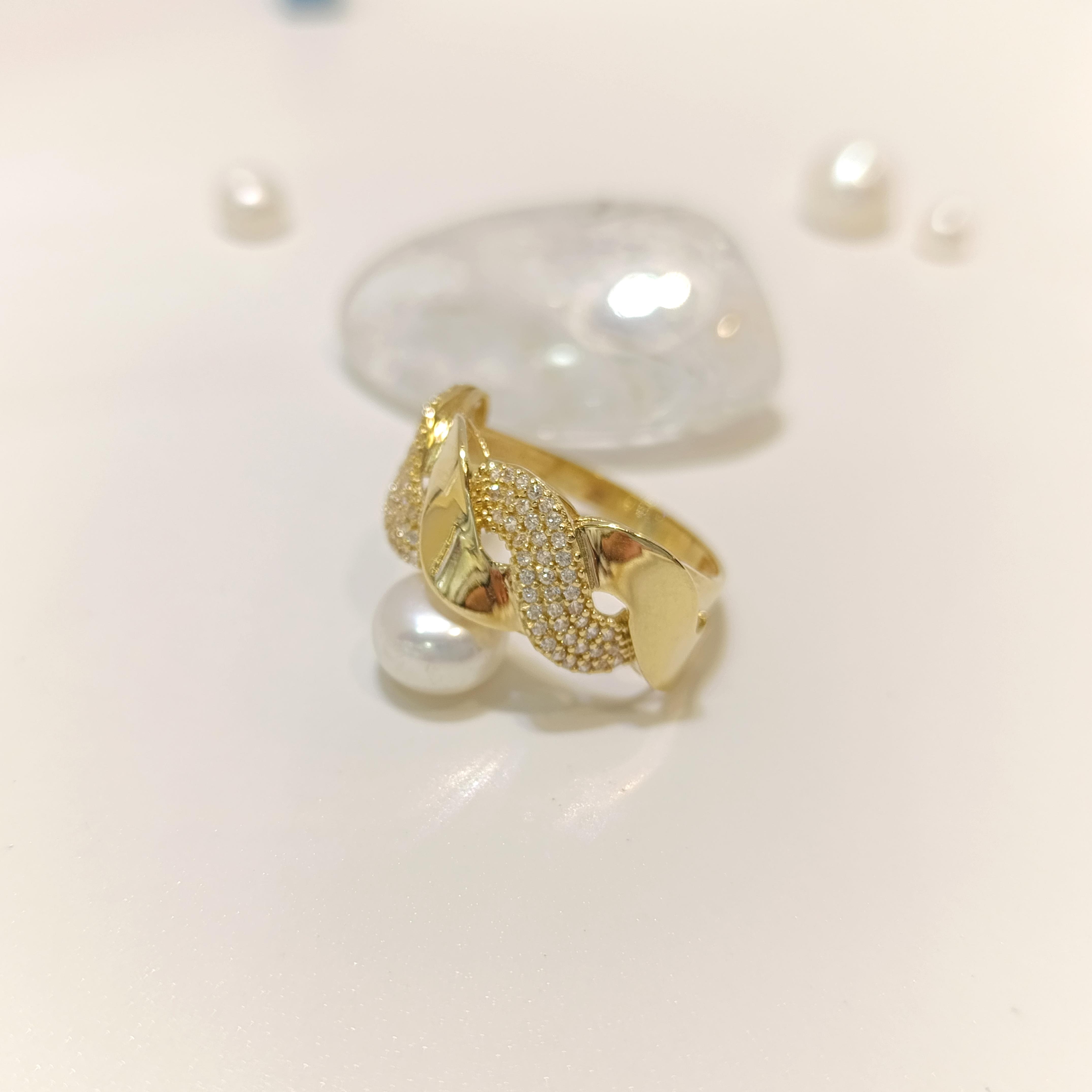 Sarmaşık Taşlı Yüzük 14 Ayar Altın HD VİDEOLU