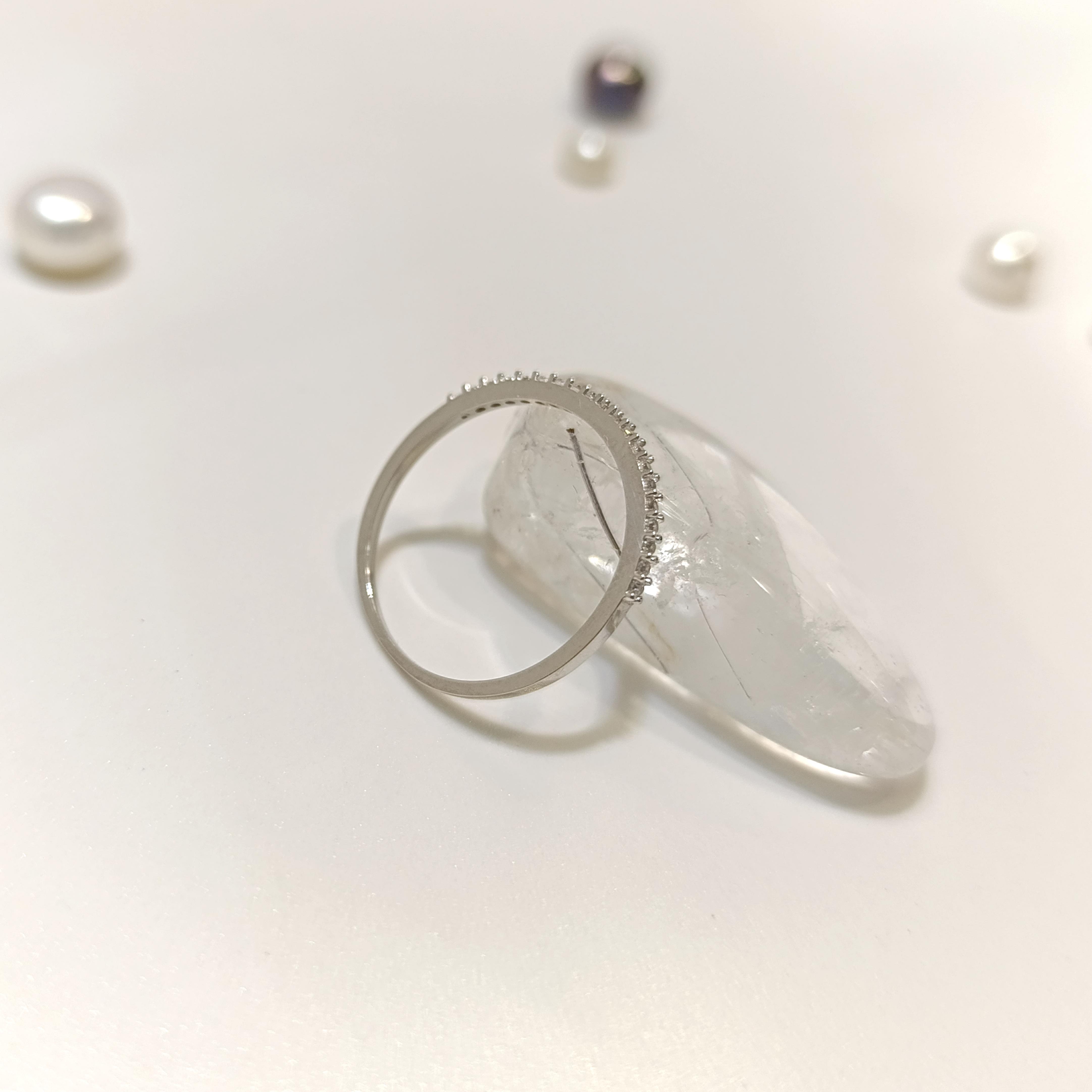 Su Yolu Taşlı Yüzük 14 Ayar Altın HD VİDEOLU