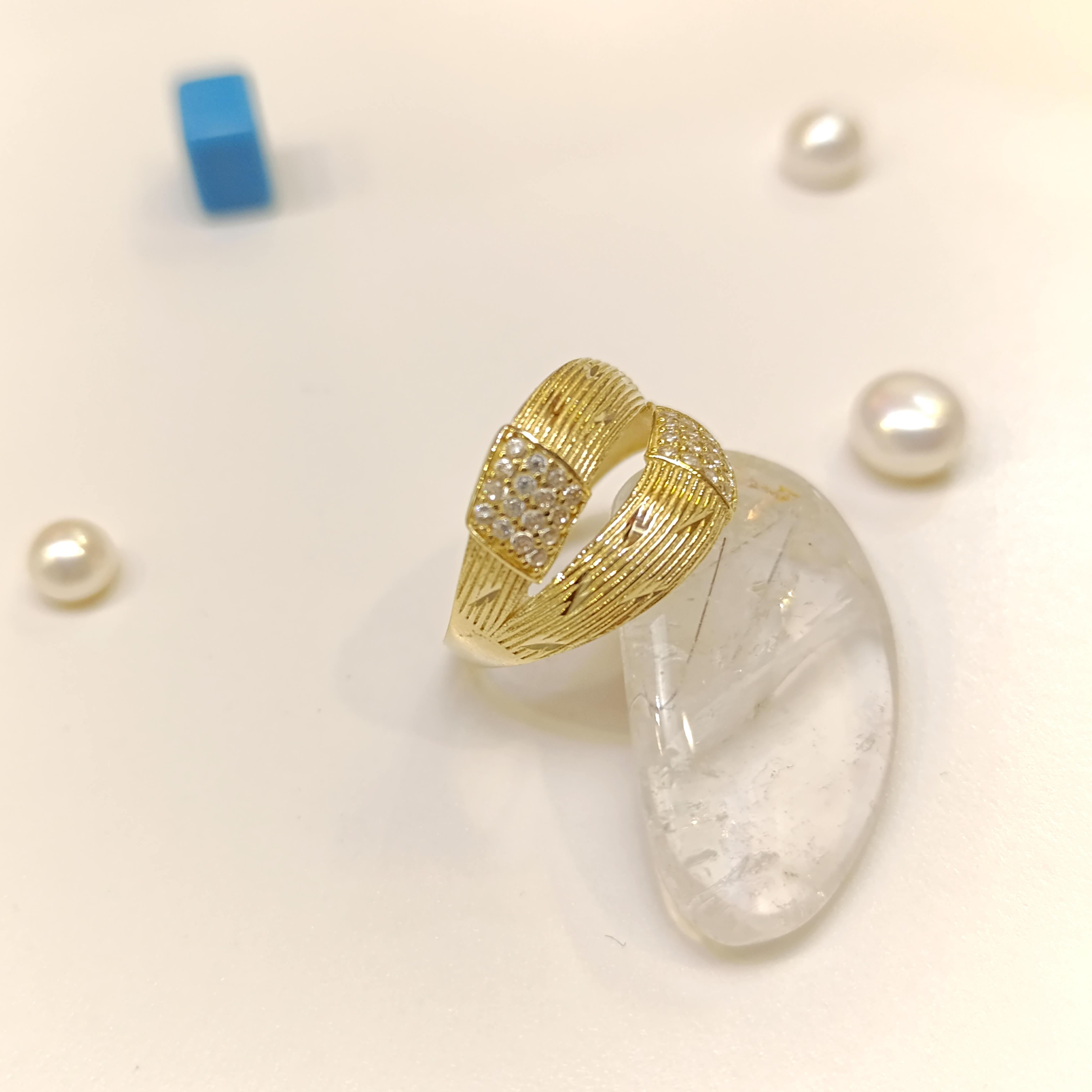 Taşlı Yüzük 14 Ayar Altın HD VİDEOLU