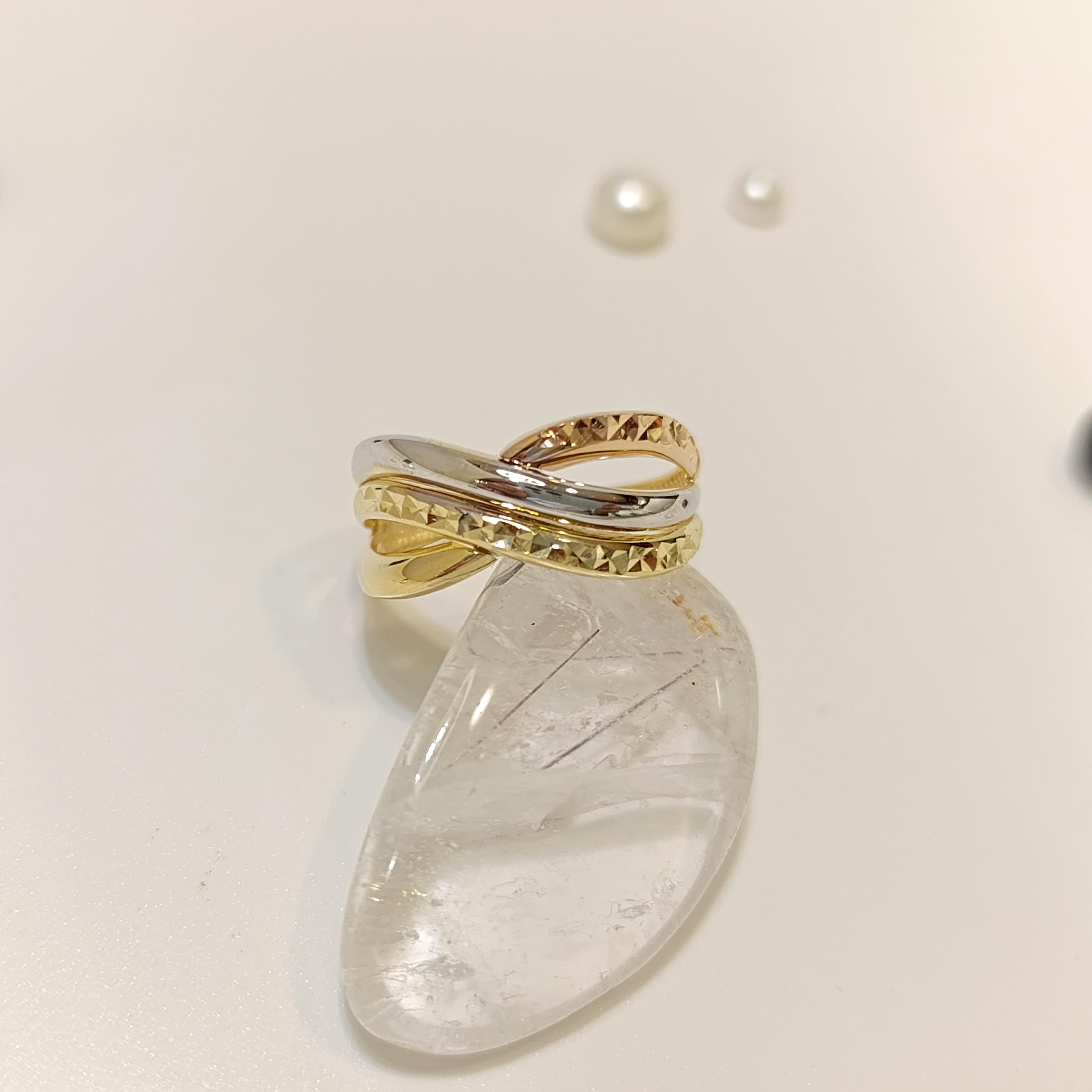 Taşsız Üç Renkli Yüzük 14 Ayar Altın HD VİDEOLU