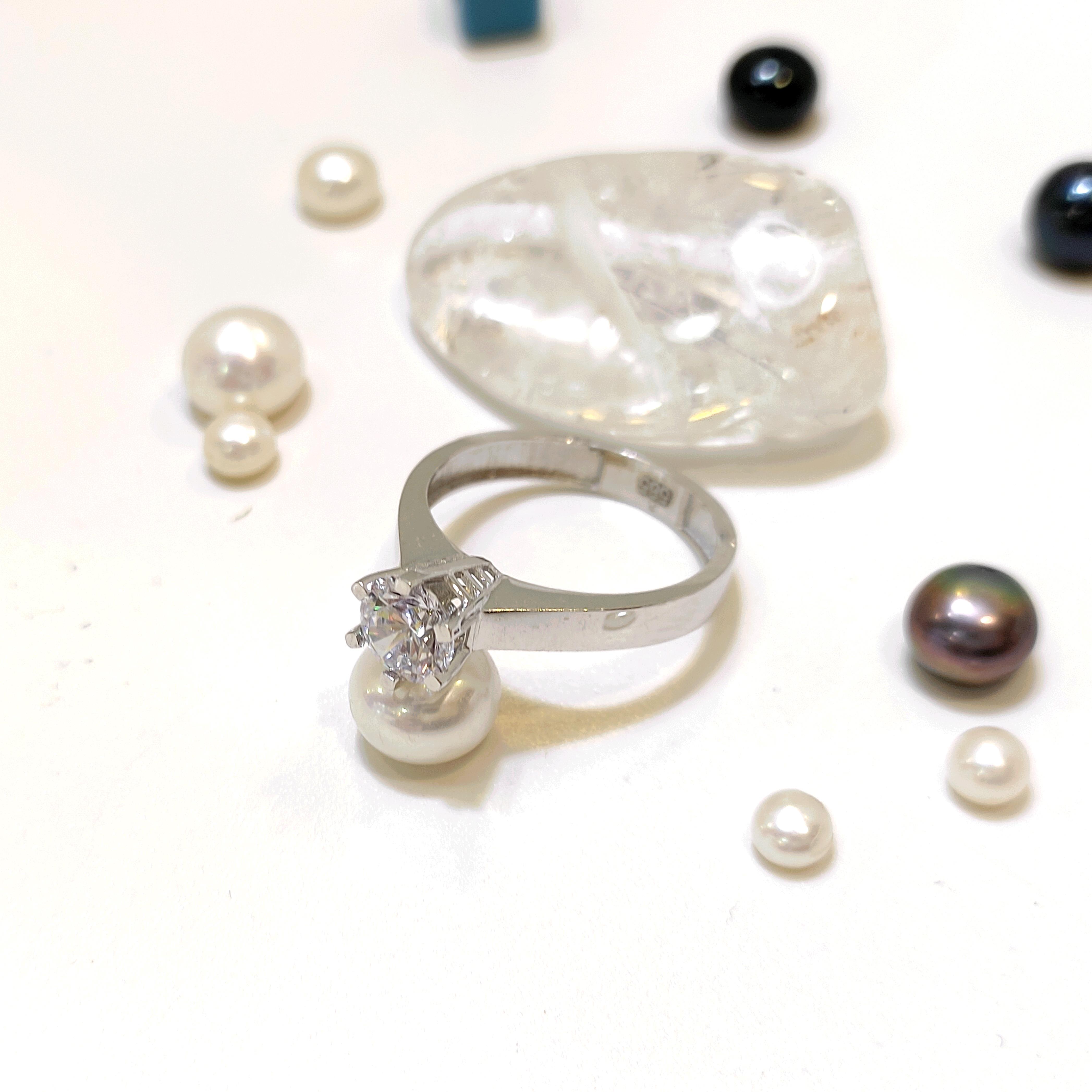 Tek Taş Yüzük 14 Ayar Altın HD VİDEOLU