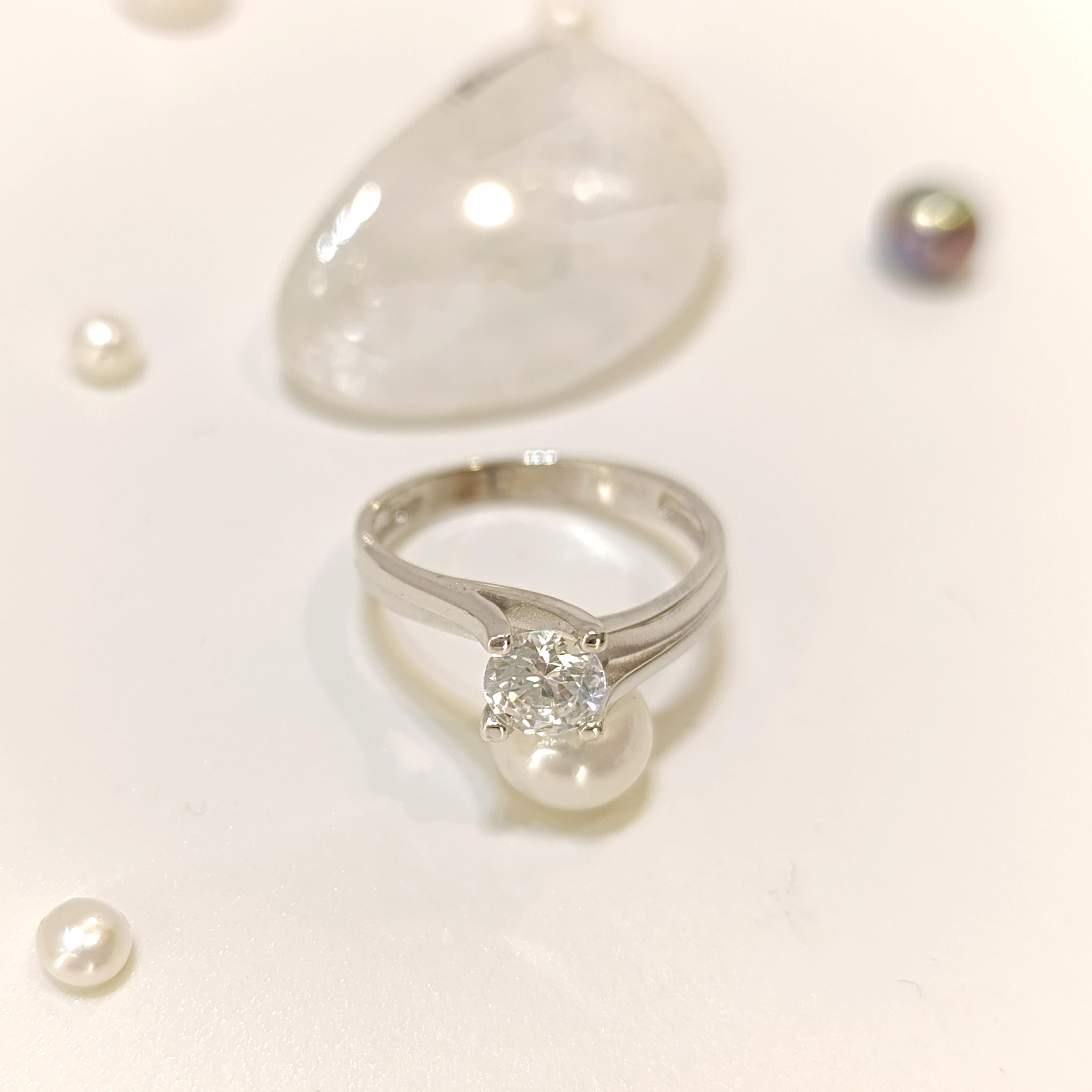 Tek Taş Yüzük 14 Ayar Altın HD VİDEOLU