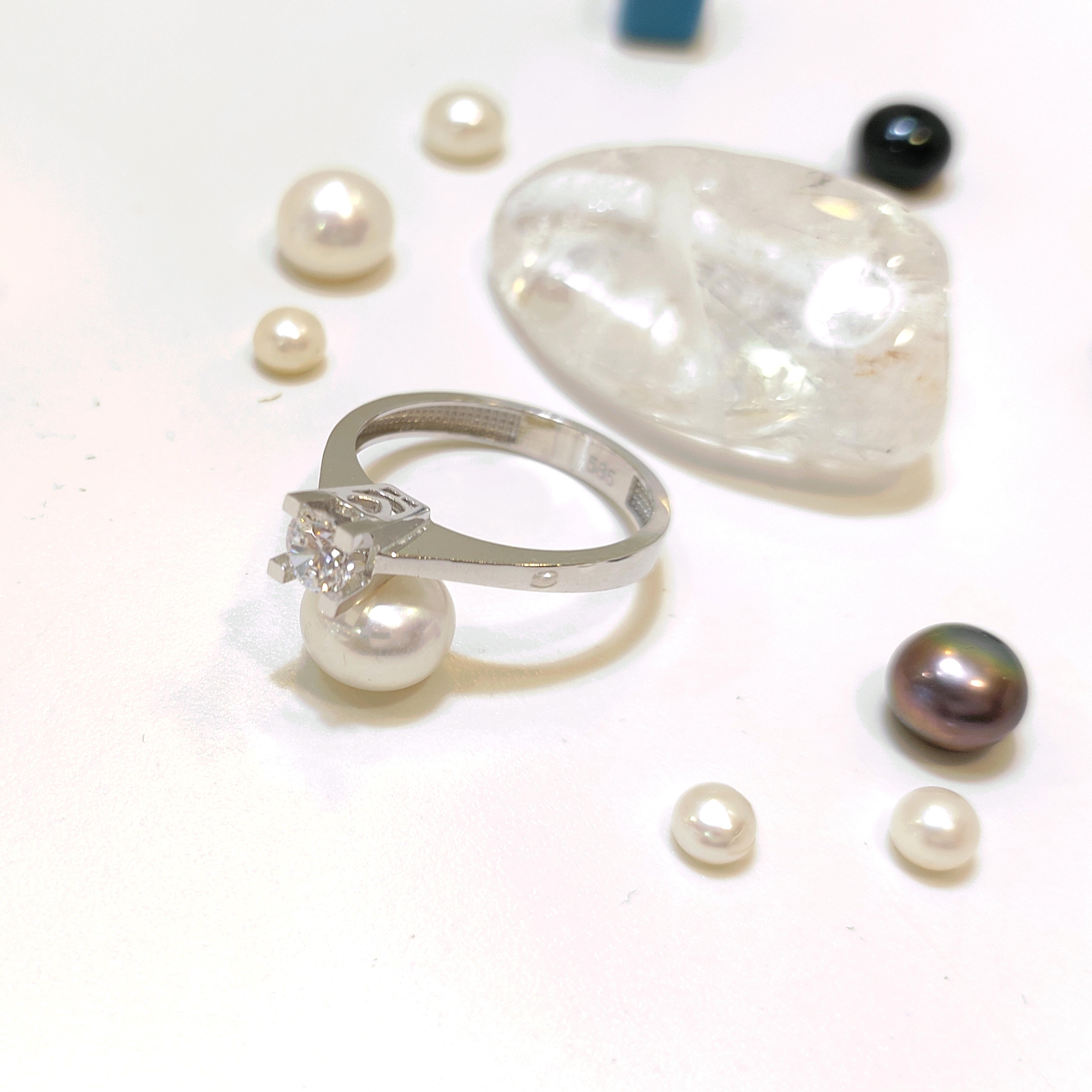 Tek Taş Yüzük 14 Ayar Altın HD VİDEOLU