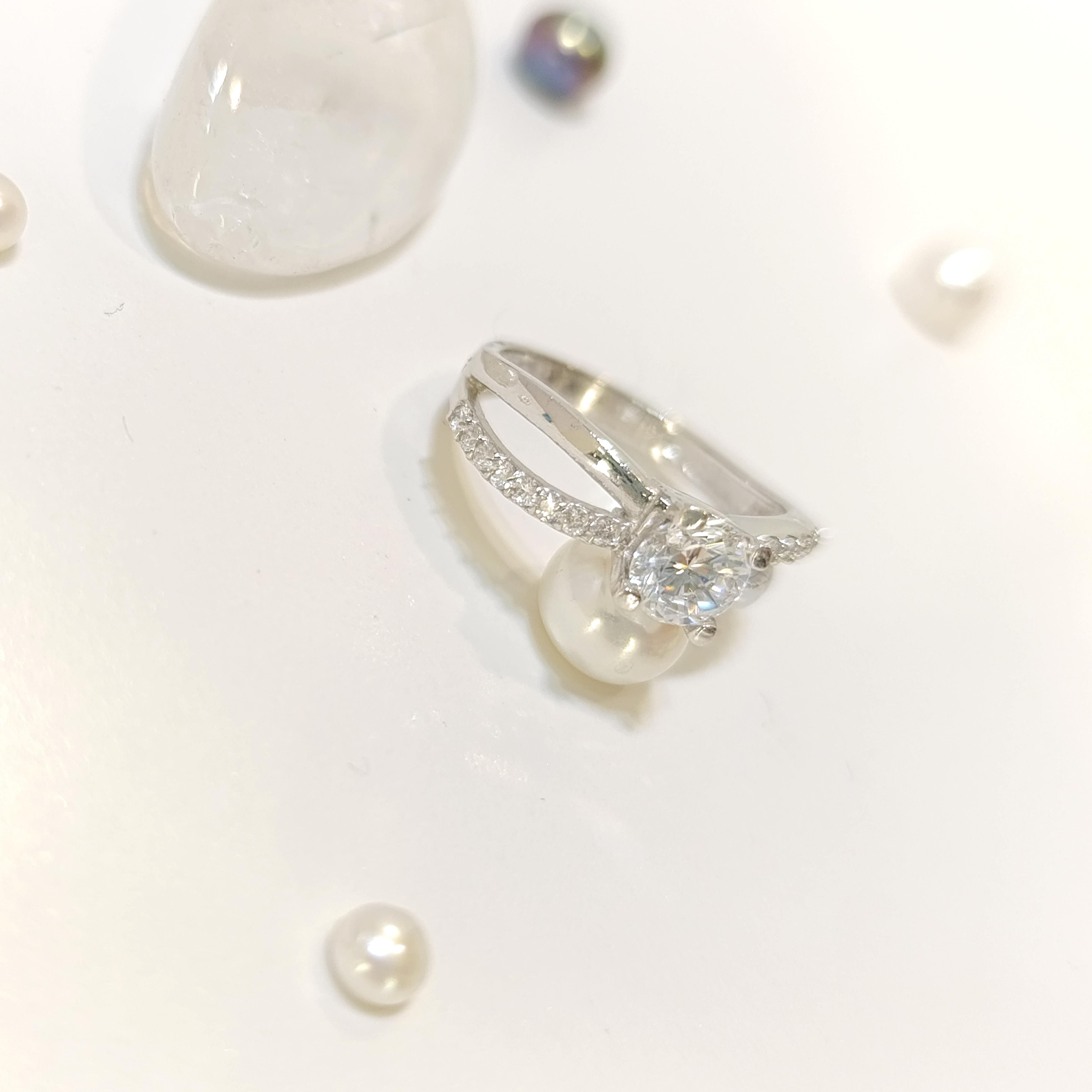 Tek Taş Yüzük 14 Ayar Altın HD VİDEOLU