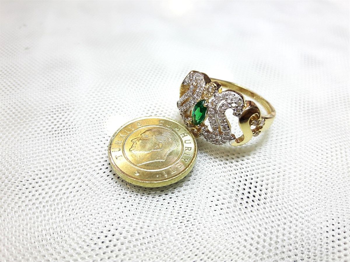 Yeşil Taşlı Yüzük 14 Ayar Altın