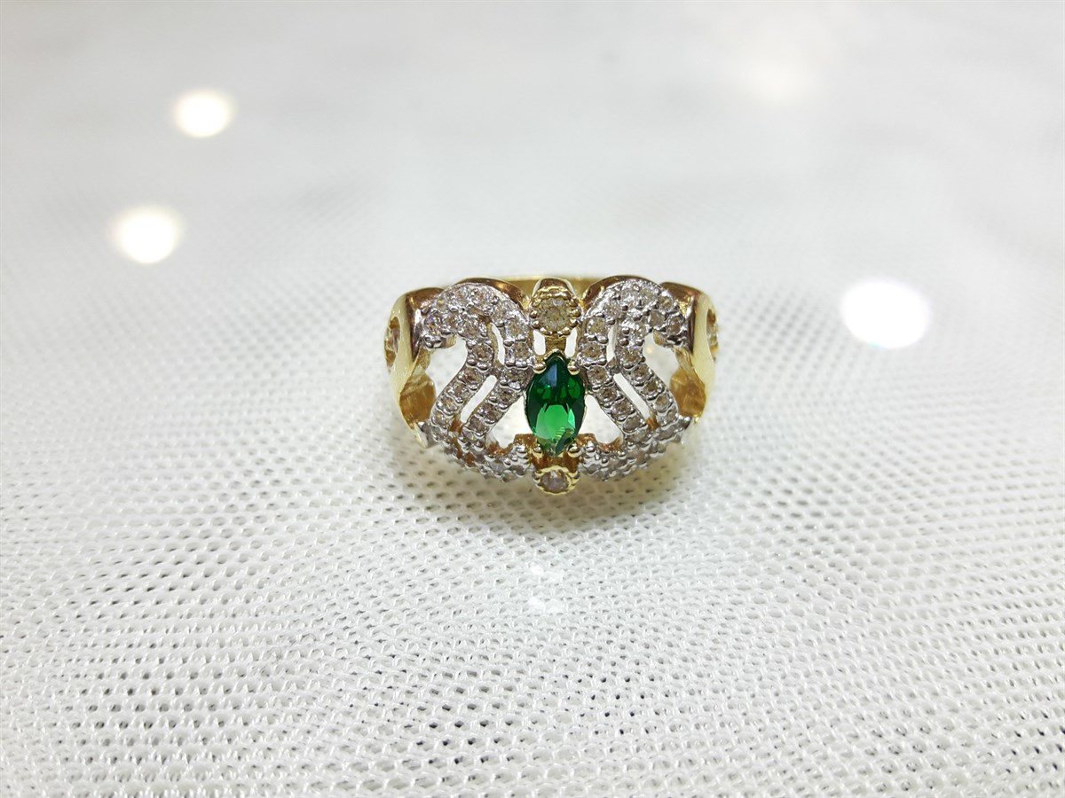 Yeşil Taşlı Yüzük 14 Ayar Altın