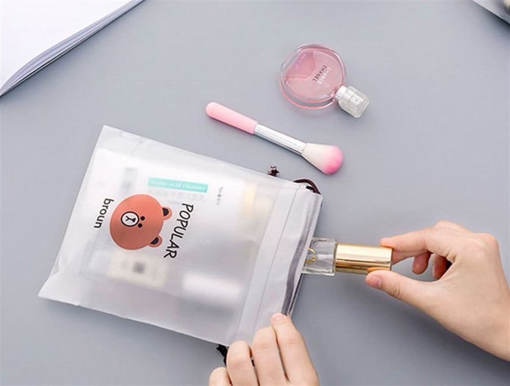 Ayı Desenli Şeffaf Makyaj Çantası Organizer