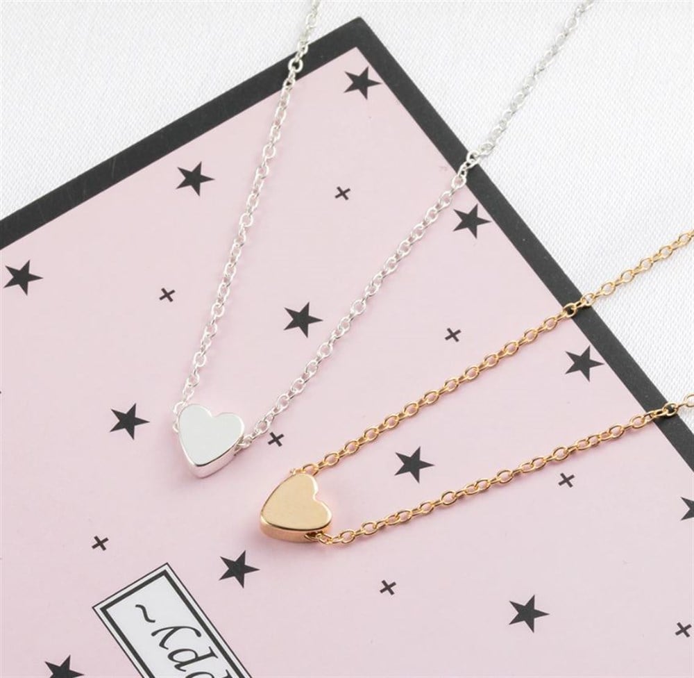 Kalp Model Kadın Kolye