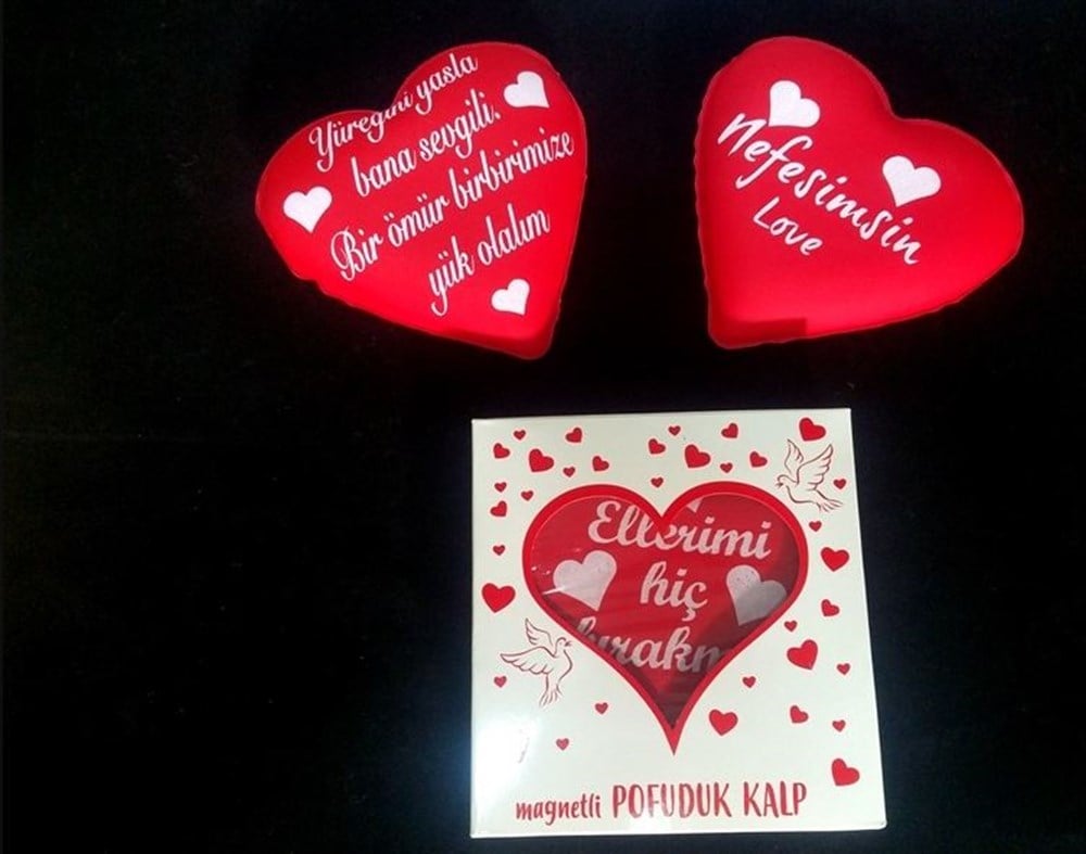 Sevgililer Günü Özel Hediyesi Magnetli Pofuduk Kalp