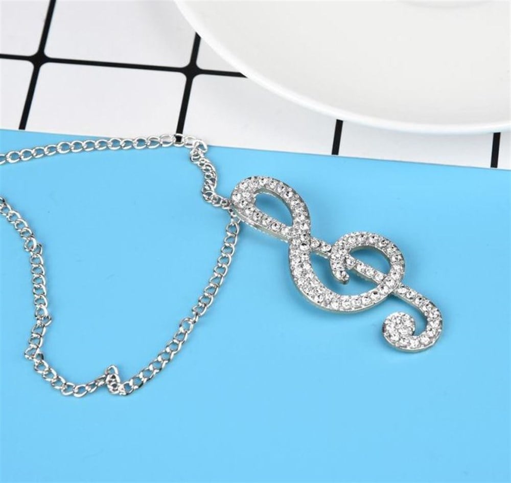 Sol Anahtarı Model Kolye