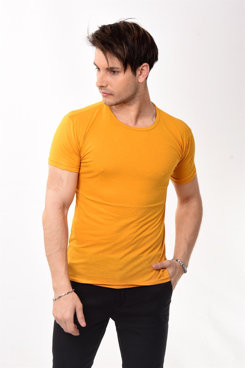 Toptan Min 4 Adet Erkek Slim Fit Basic Bisiklet Yaka Kısa Kollu T-shirt Tişört