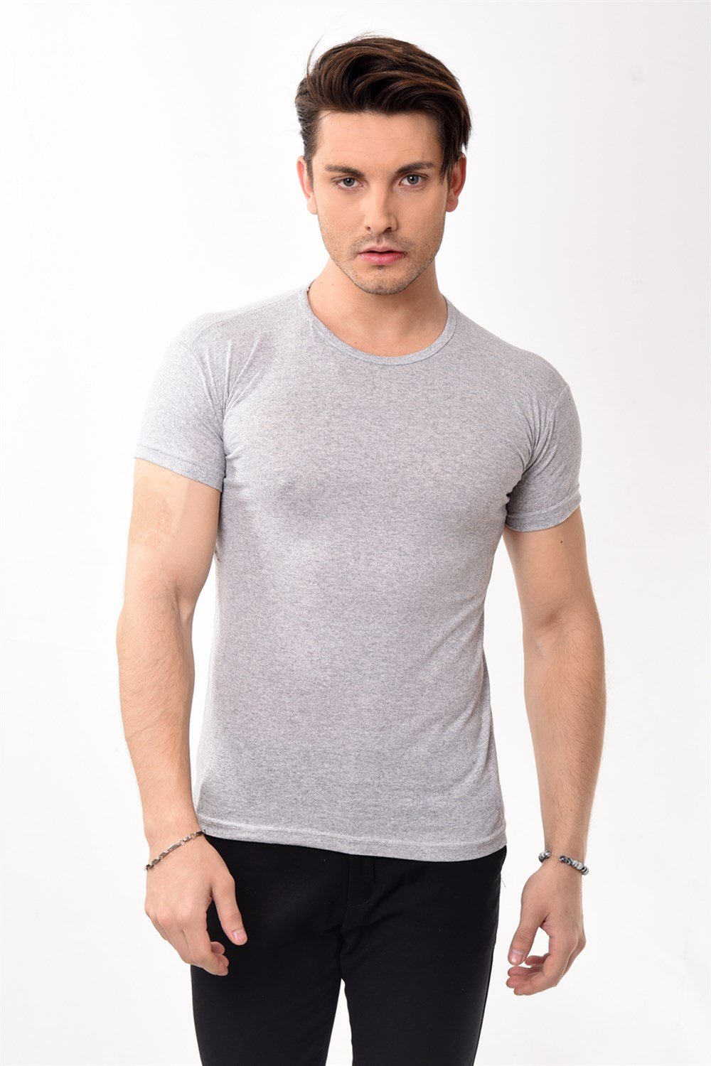 Toptan Min 4 Adet Erkek Slim Fit Basic Bisiklet Yaka Kısa Kollu T-shirt Tişört