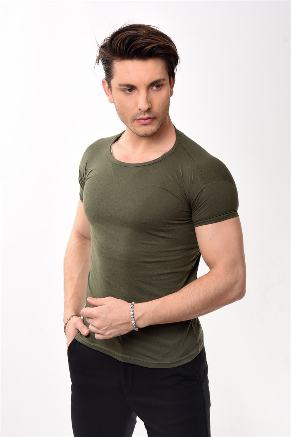 Toptan Min 4 Adet Erkek Slim Fit Basic Bisiklet Yaka Kısa Kollu T-shirt Tişört