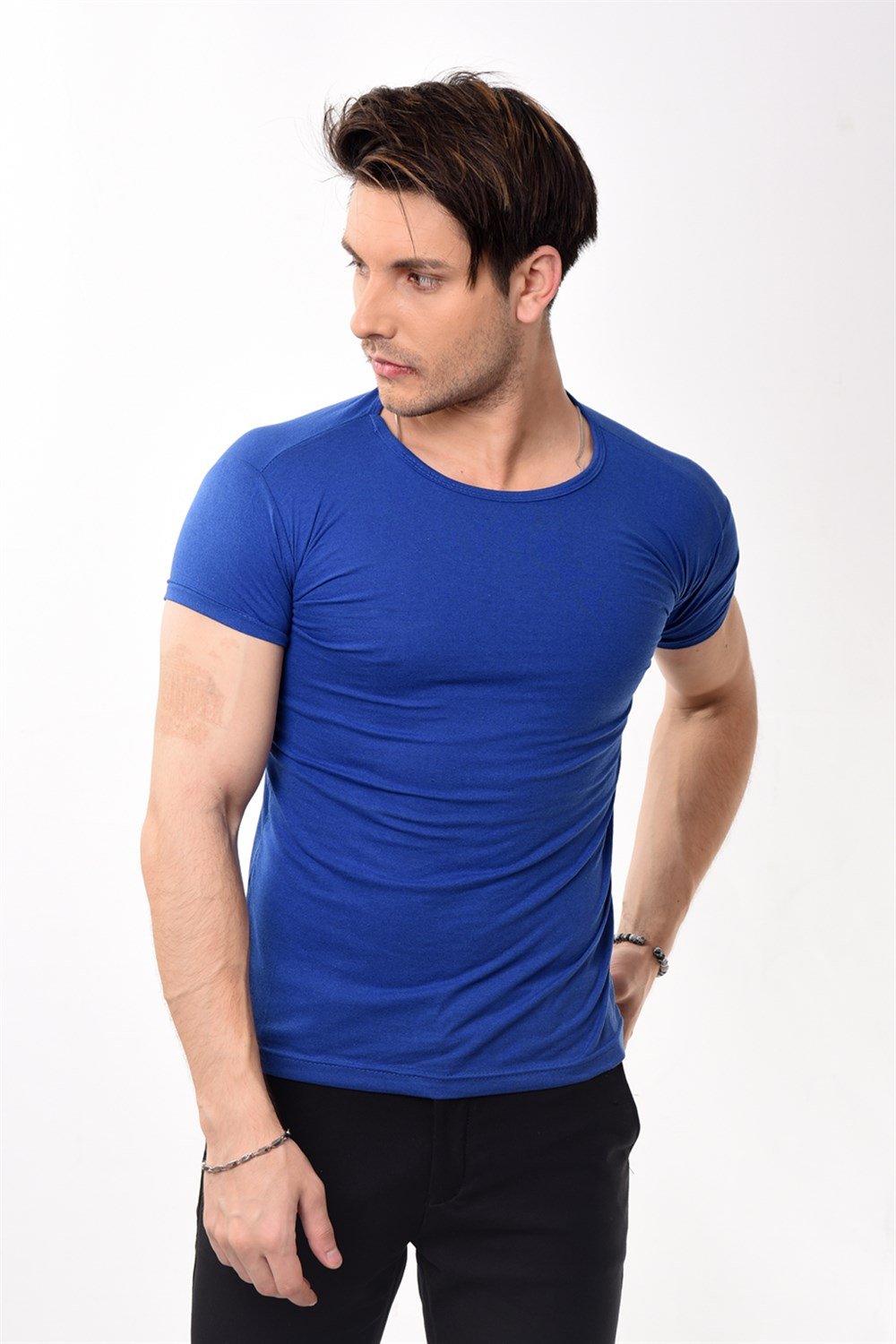 Toptan Min 4 Adet Erkek Slim Fit Basic Bisiklet Yaka Kısa Kollu T-shirt Tişört