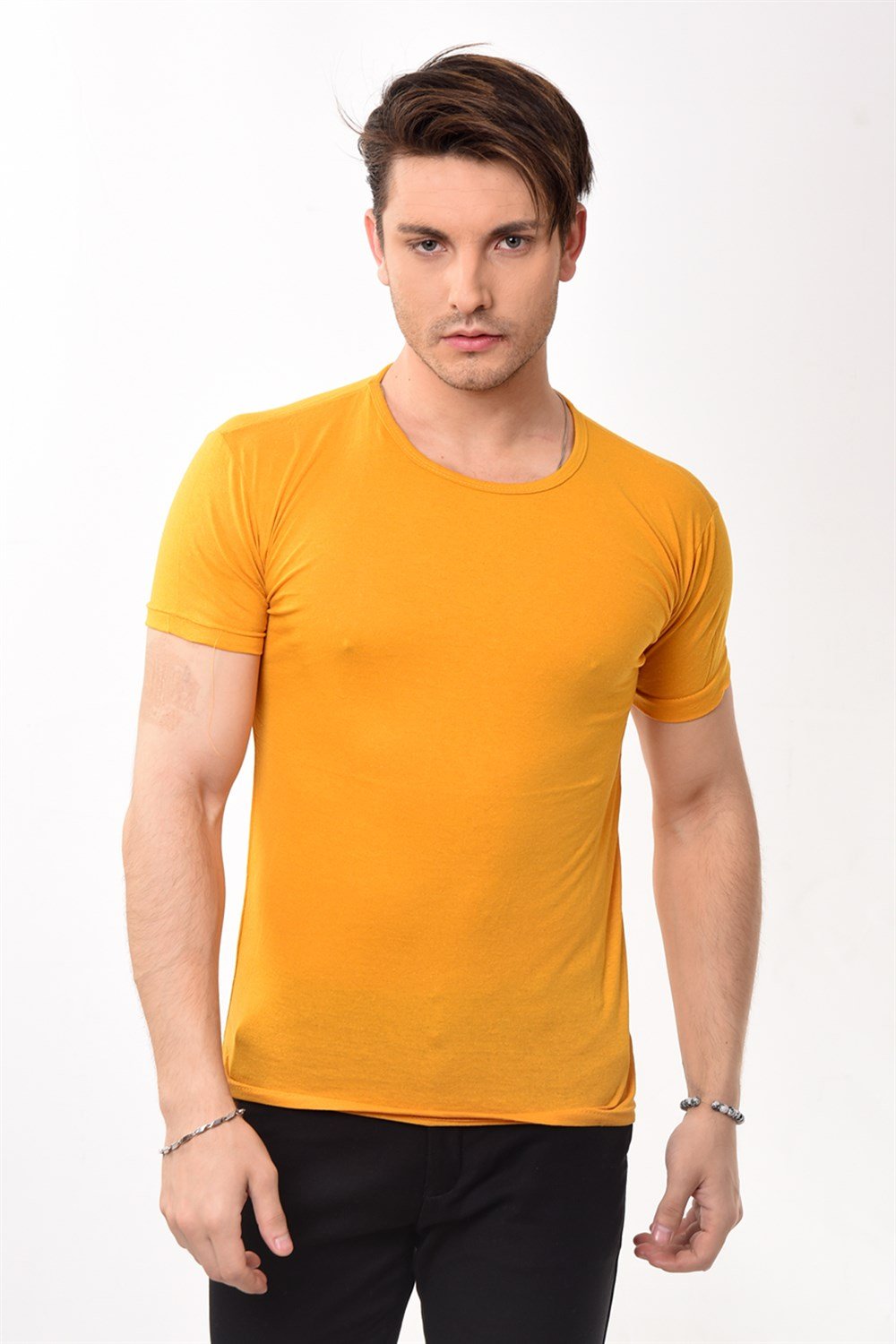 Toptan Min 4 Adet Erkek Slim Fit Basic Bisiklet Yaka Kısa Kollu T-shirt Tişört