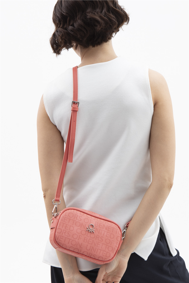 Benetton Nar Çiçeği Kadın Monogram Eskitme Mini Çapraz Çanta BNT 1537