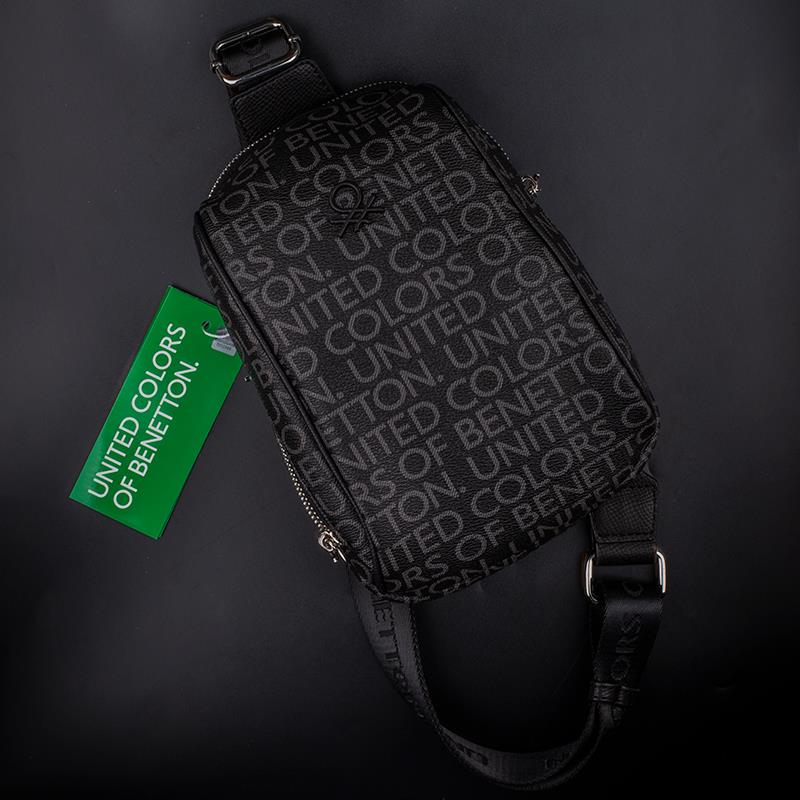BenettonBenetton Siyah Monogram Kadın Vücut Çantası BNT 952