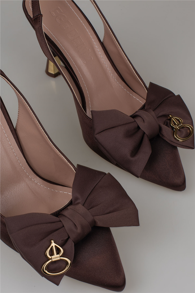 Trend Adımlar Kahverengi Slingback Saten Kadın Fiyonk Detaylı Ayakkabı