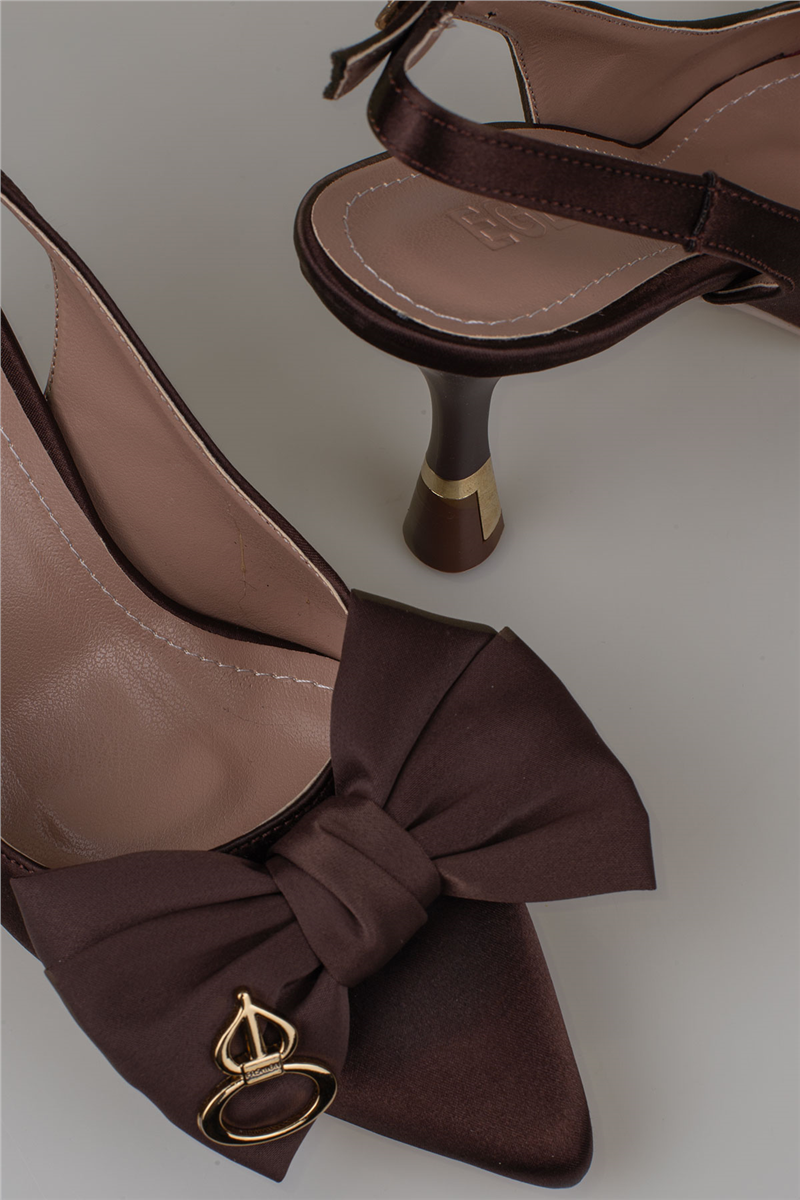 Trend Adımlar Kahverengi Slingback Saten Kadın Fiyonk Detaylı Ayakkabı