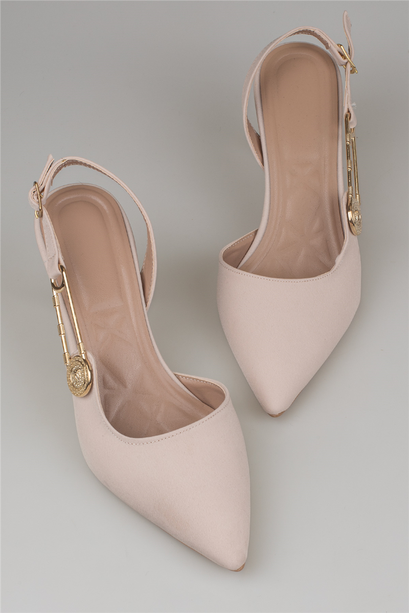 Trend Adımlar Krem Kadın Aksesuar Detaylı Slingback Klasik Ayakkabı