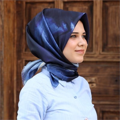 Dijital Baskılı Desenli Tafta Eşarp