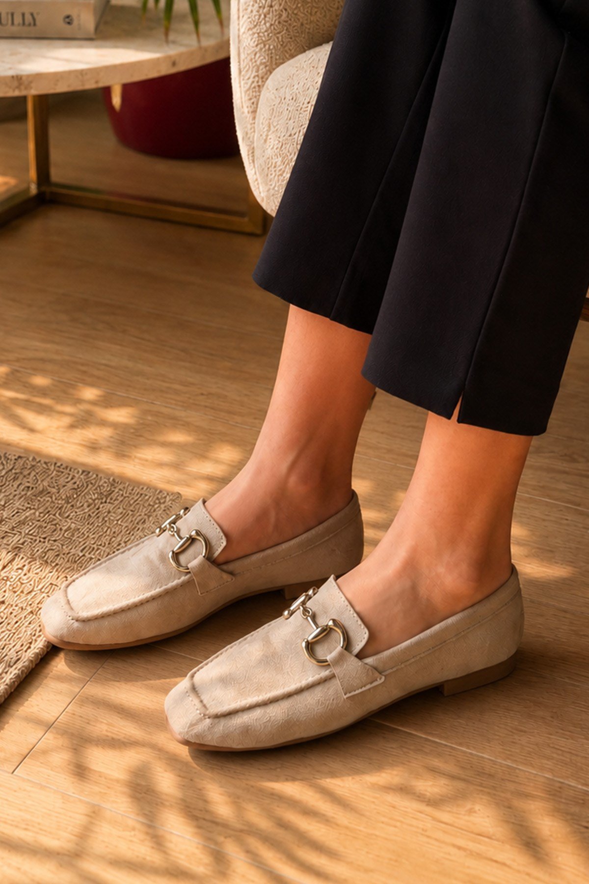 Kadın Loafer Makosen Metal Tokalı Nubuk Günlük Ayakkabı